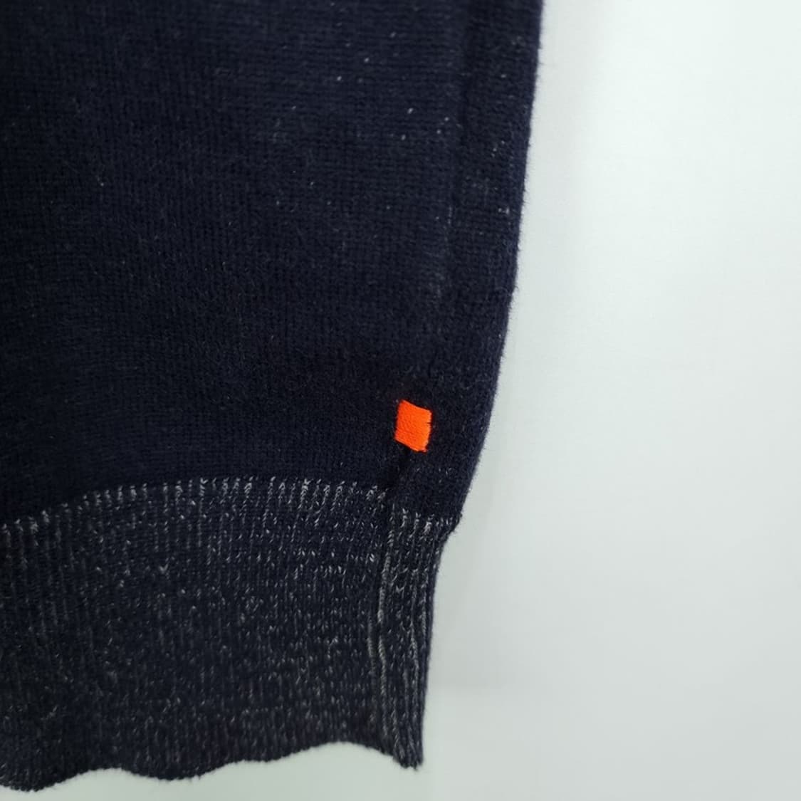 [슈퍼드라이] 슬림핏 헨리넥 맨투맨 네이비 M19722 상품이미지7