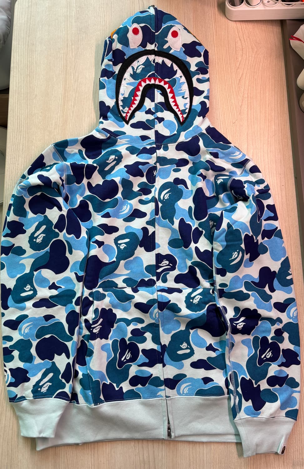 베이프ABC블루 샤크후드집업 상품이미지2