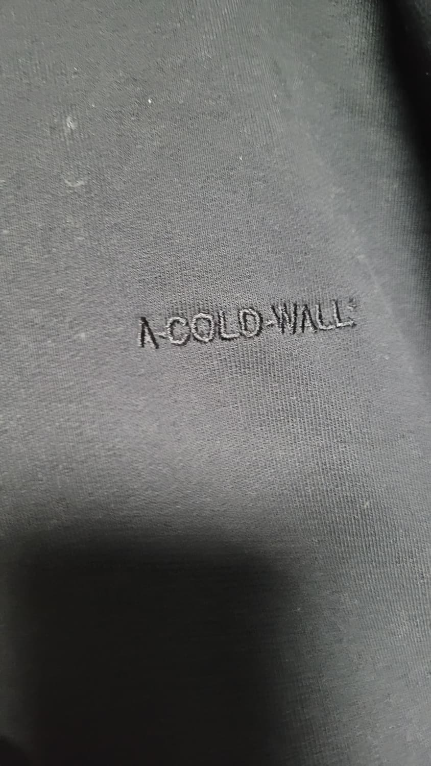 어콜드월 맨투맨 정품 상품이미지2