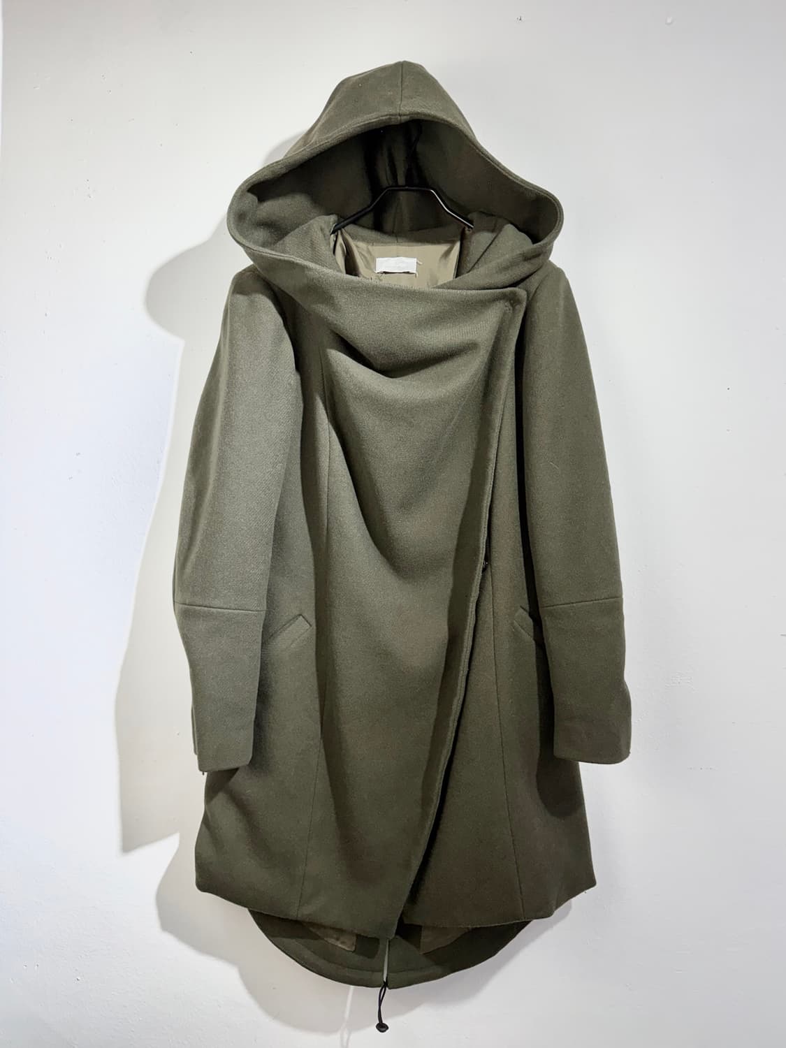  Isabell Lopez COUTURE 비대칭 랩 파카 상품이미지1