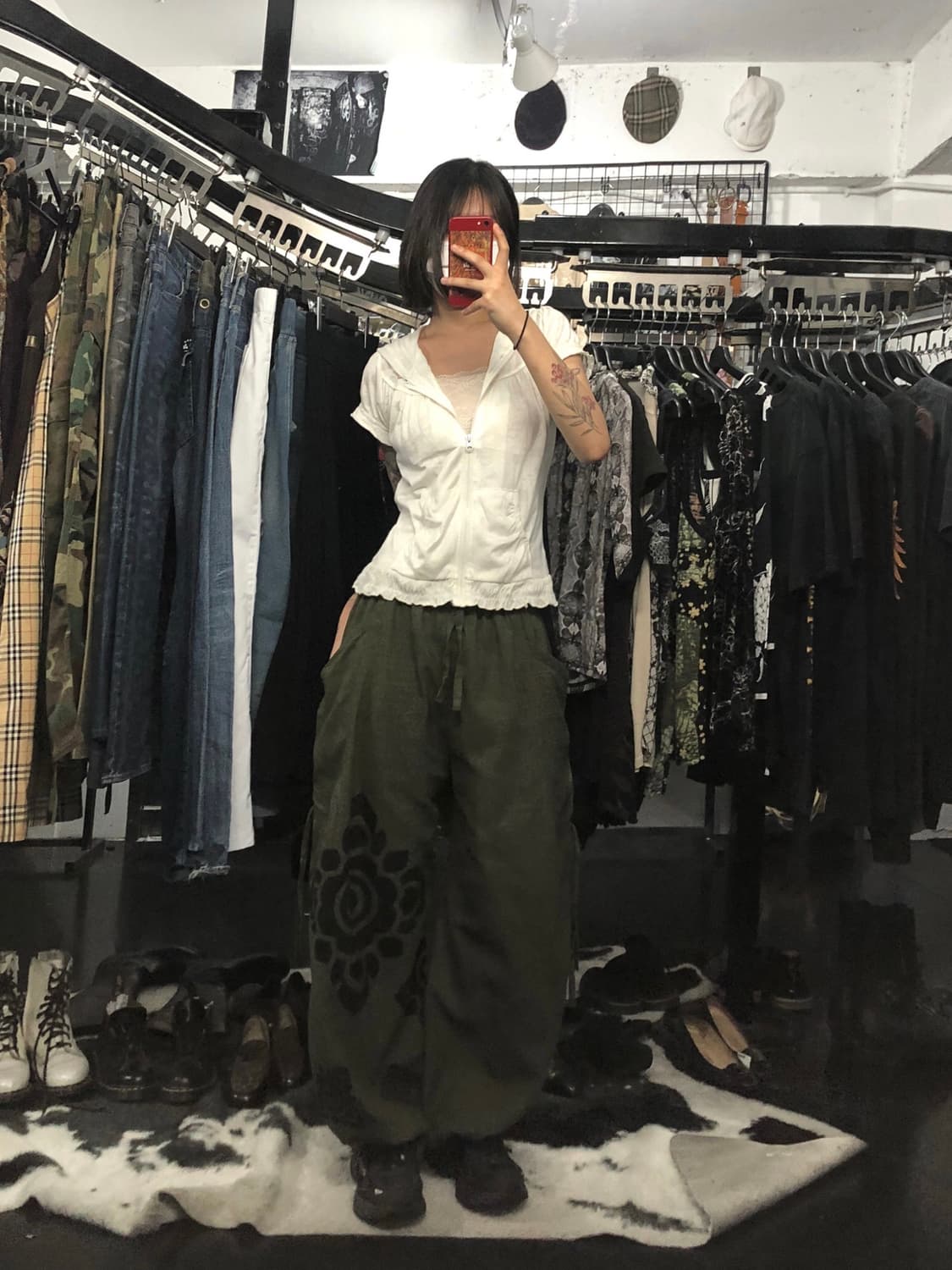 프린팅 포인트 벌룬핏 팬츠 상품이미지1