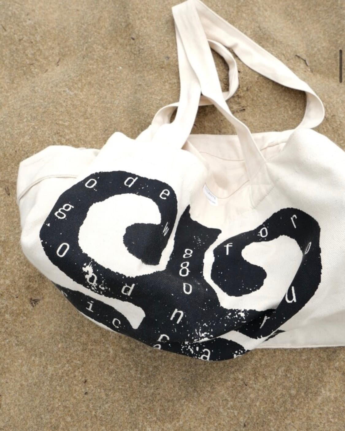 88curate 88oncanvas bag 상품이미지3