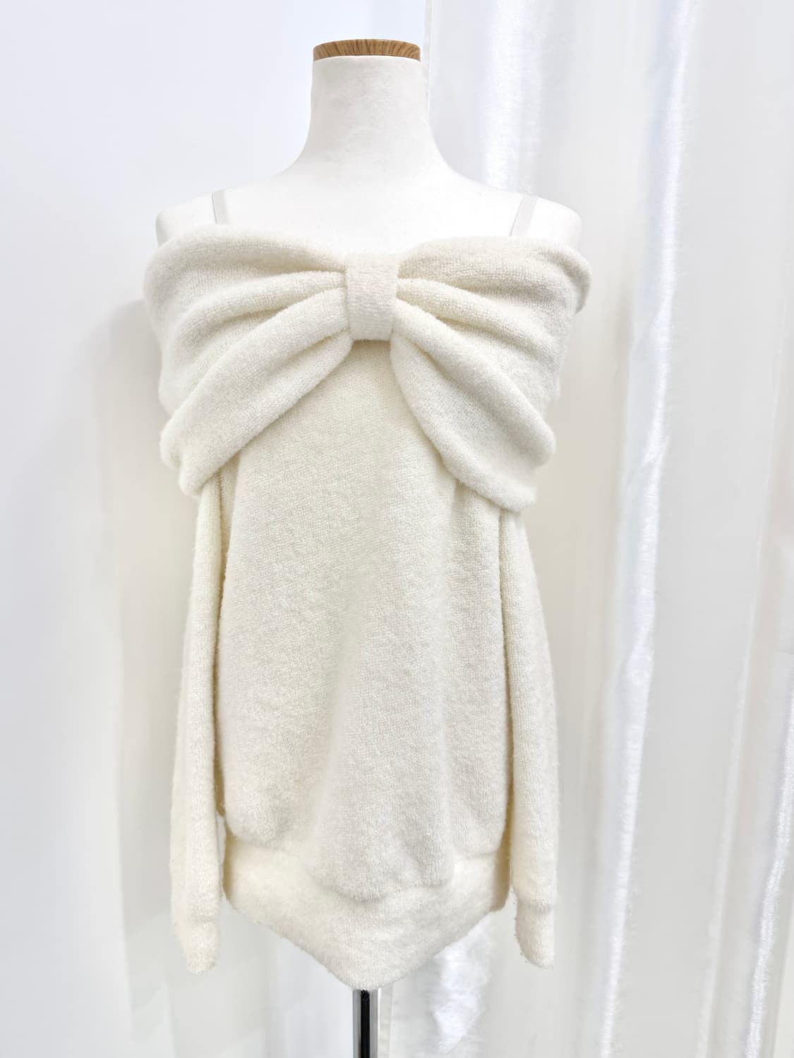 달천깔 큐빅 리본 오프숄더 상품이미지2