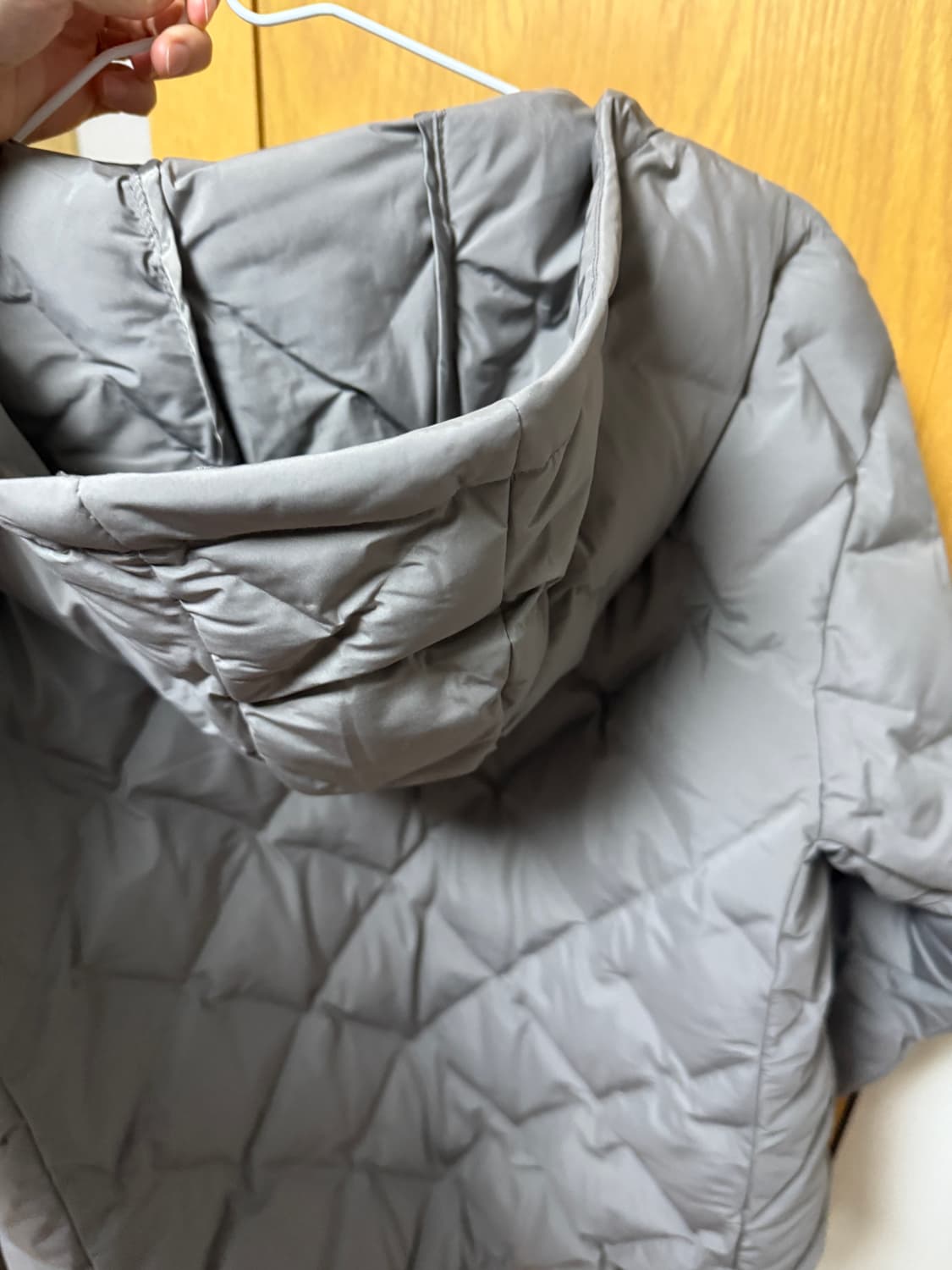 유니클로 경량패딩 상품이미지3