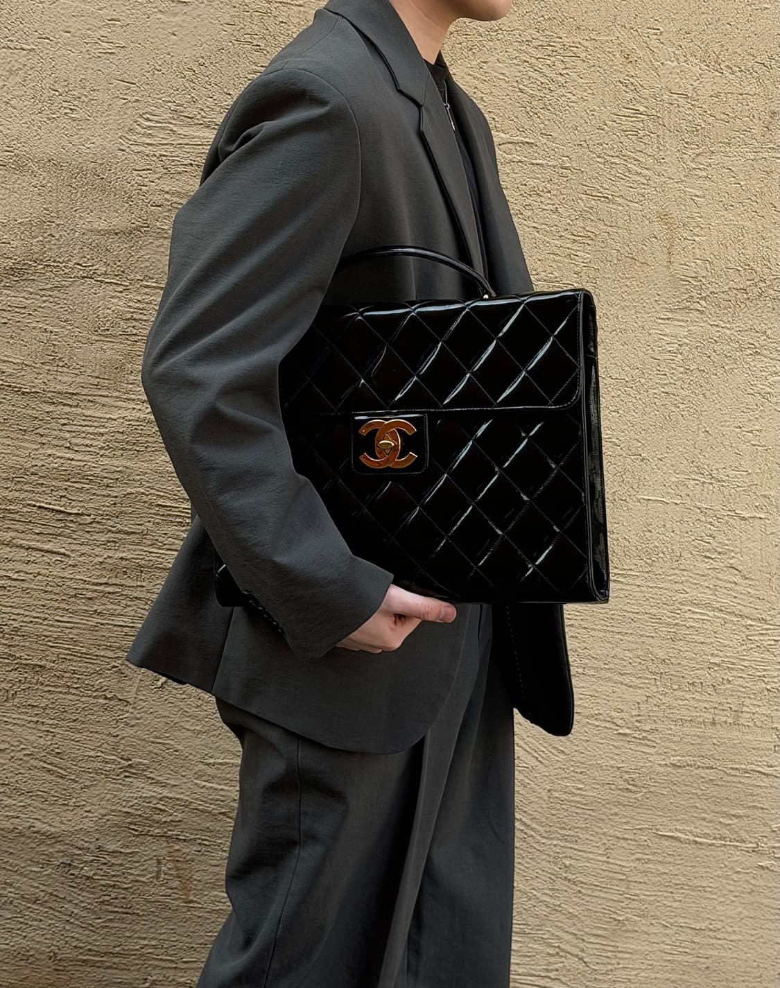 𝘾𝙃𝘼𝙉𝙀𝙇 코코마크 마트라세 브리프케이스 상품이미지1