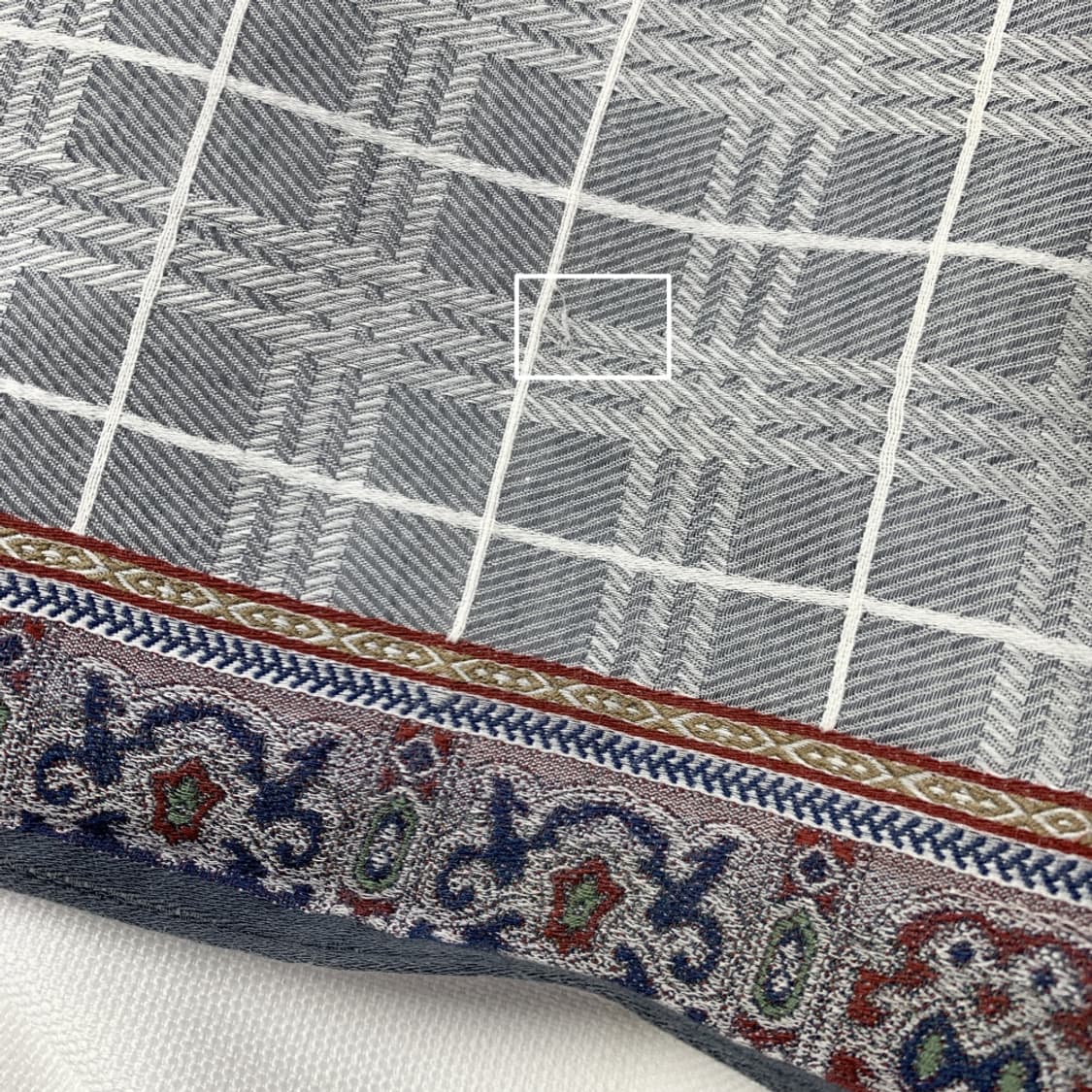 [정품] YSL 입생로랑 체크패턴 빈티지 쁘띠스카프 손수건 상품이미지3