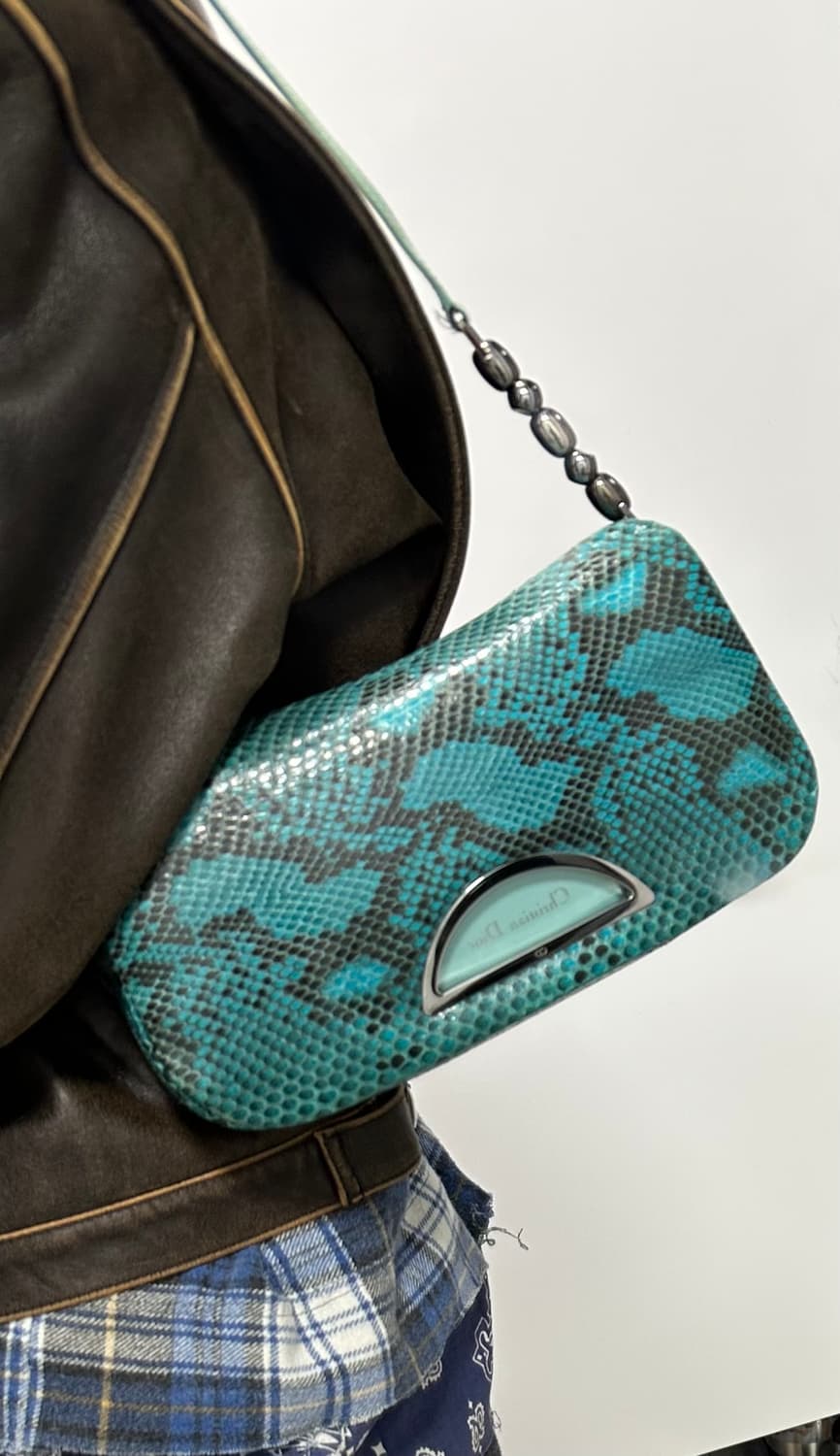 디올백 상품이미지9