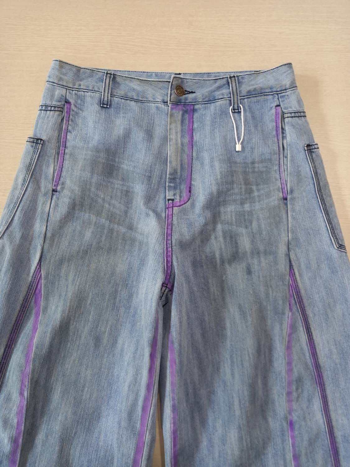 28 새상품 THEILMA  하이웨이스트 더티워싱 플레어데님 28-917 상품이미지3