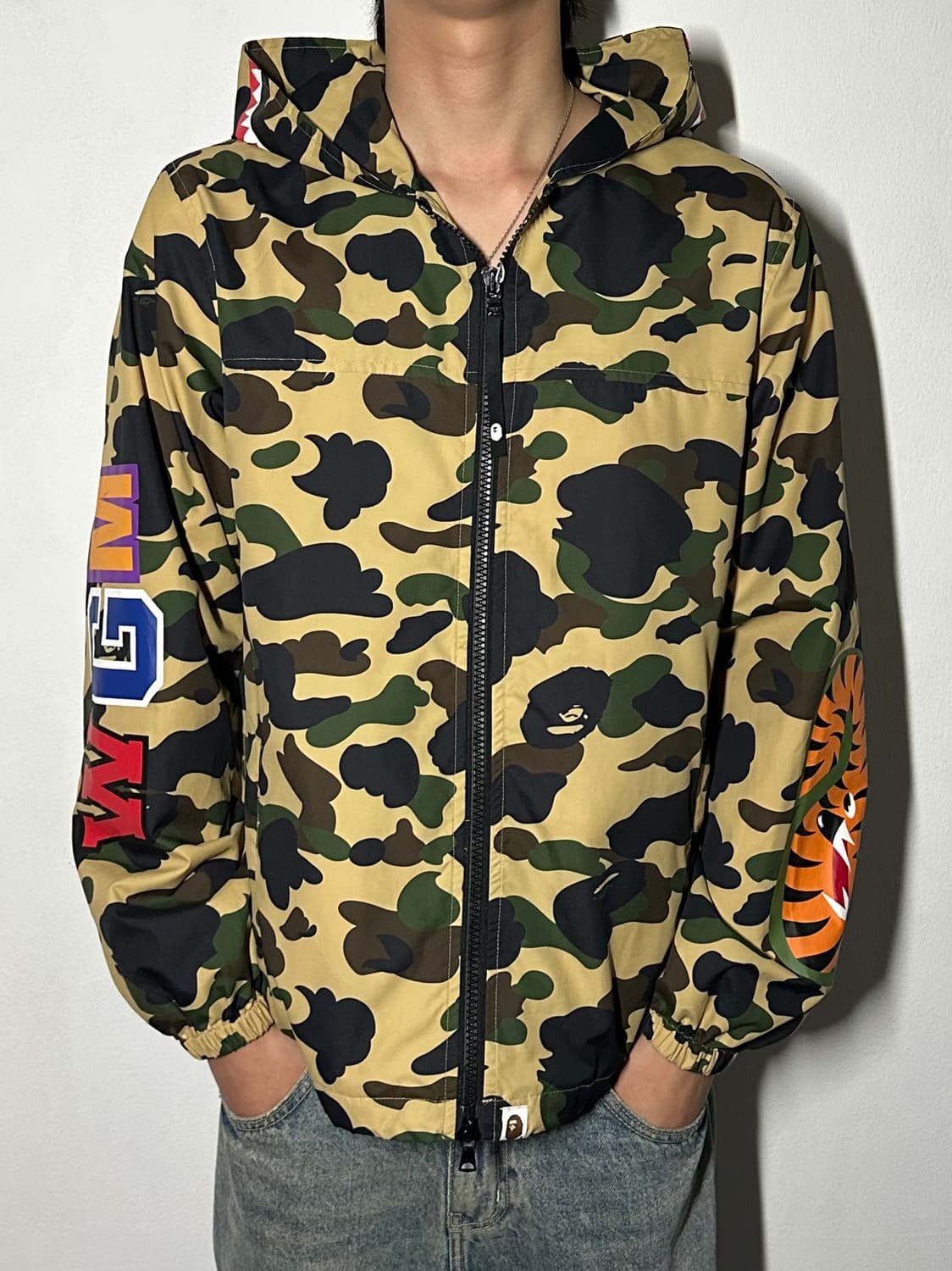 A BATHING APE Shark Camo Jacket 상품이미지1