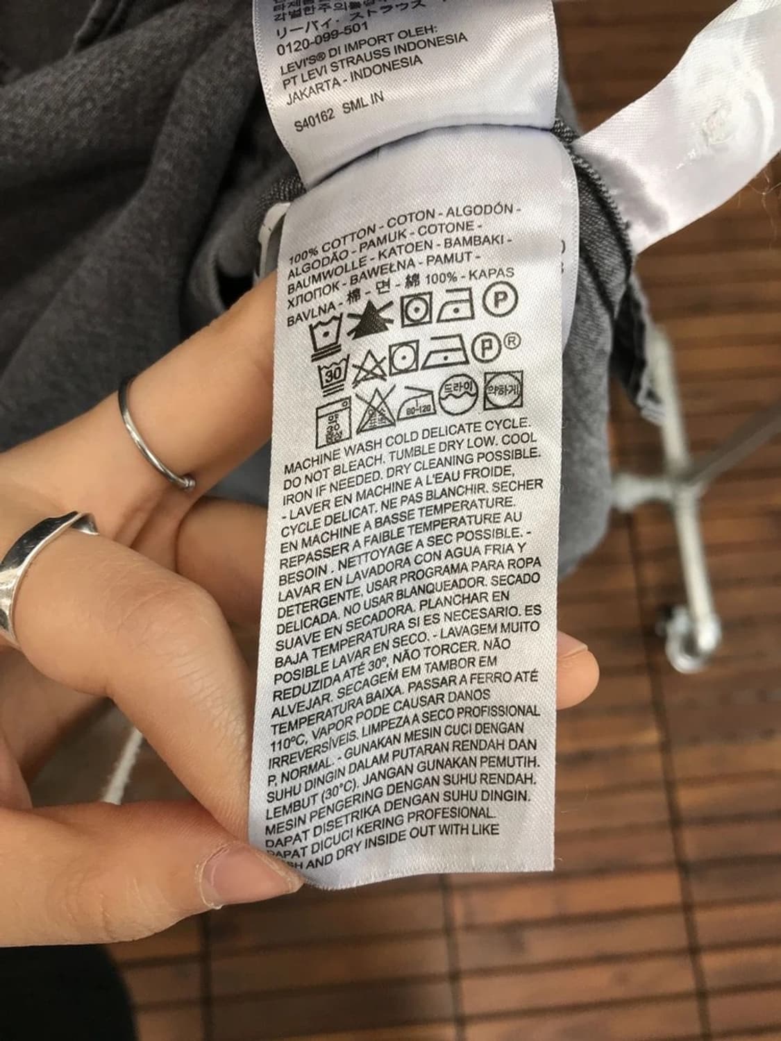 Levi’s Black Denim Short Sleeve Shirt 상품이미지8