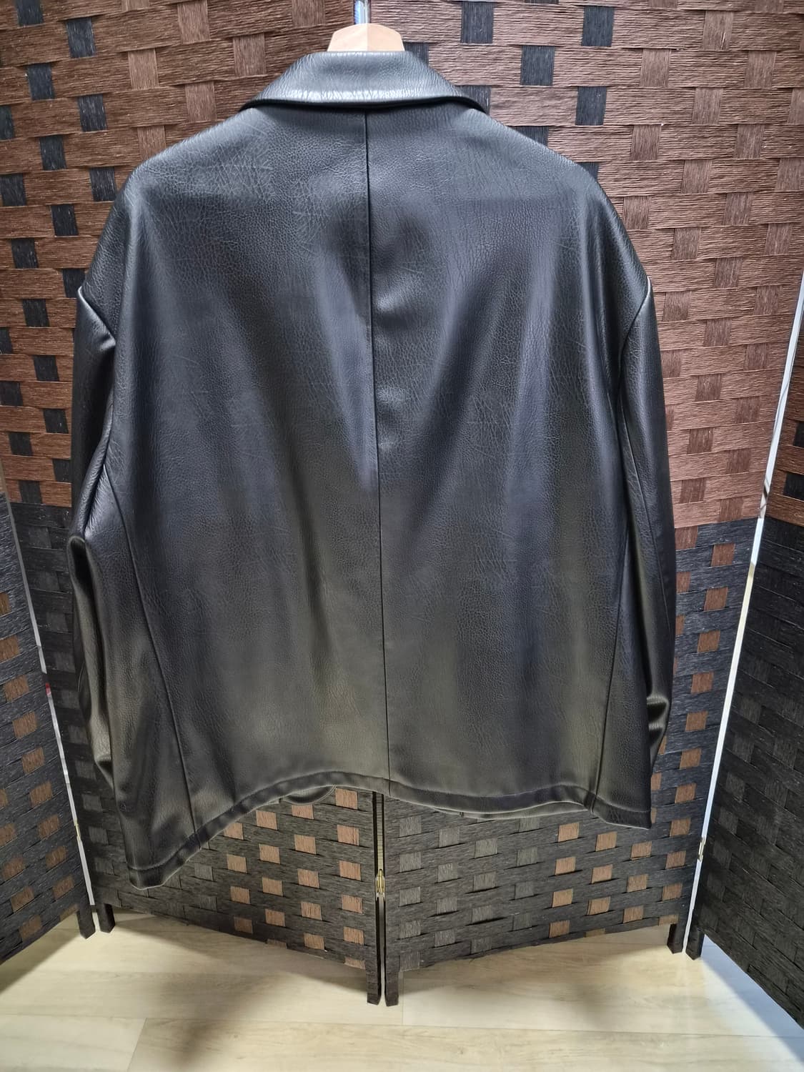 (새제품)자라 뉴욕에디션 페이크 레더 블레이저 L size 상품이미지2