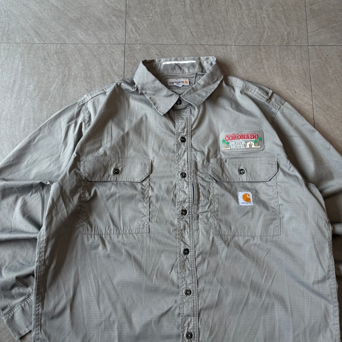 칼하트 오리지널 그레이 긴팔 워크 셔츠 상품이미지3