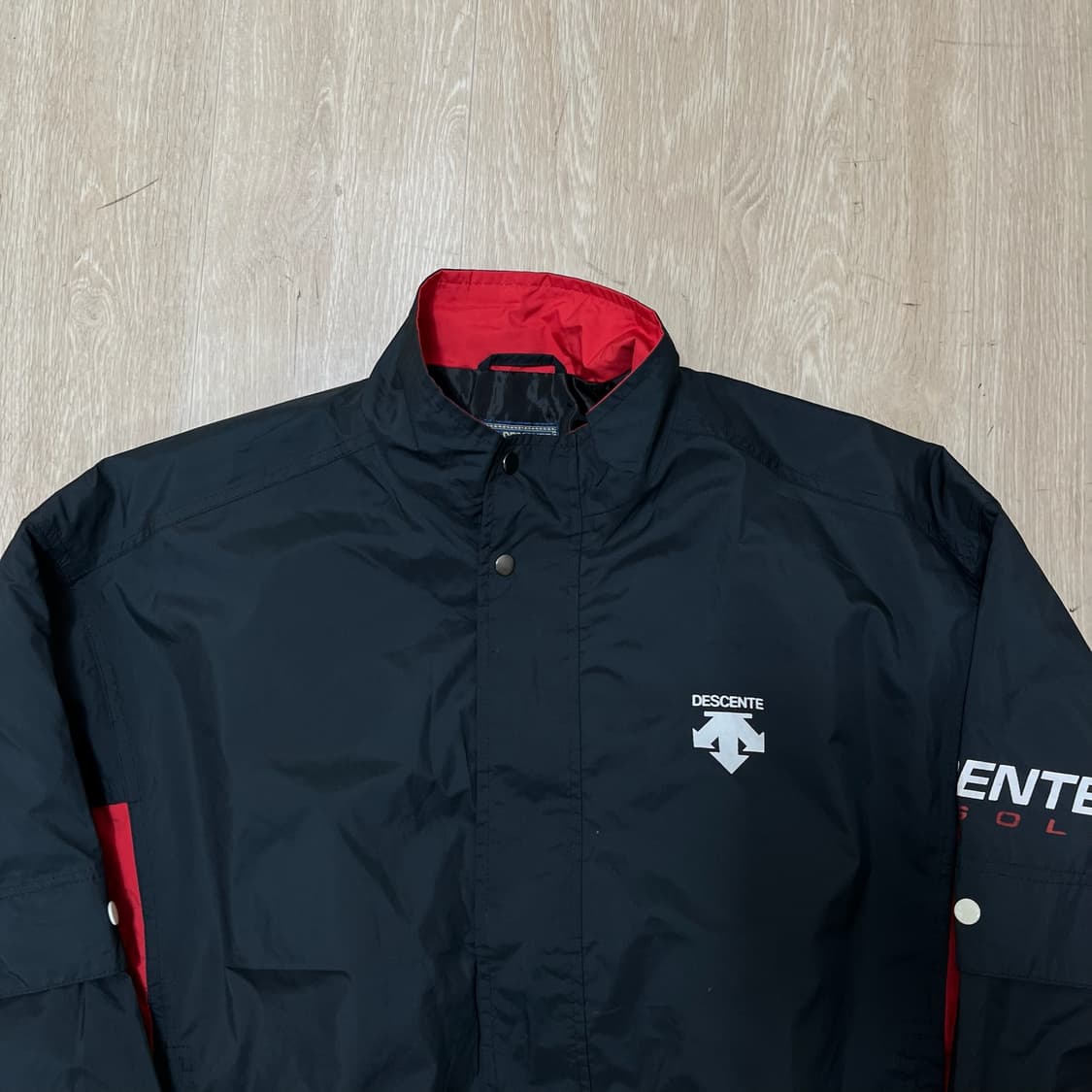 데상트 골프 컬렉션 남성 스윙 골프 바람막이 자켓 XL-XXL 상품이미지2