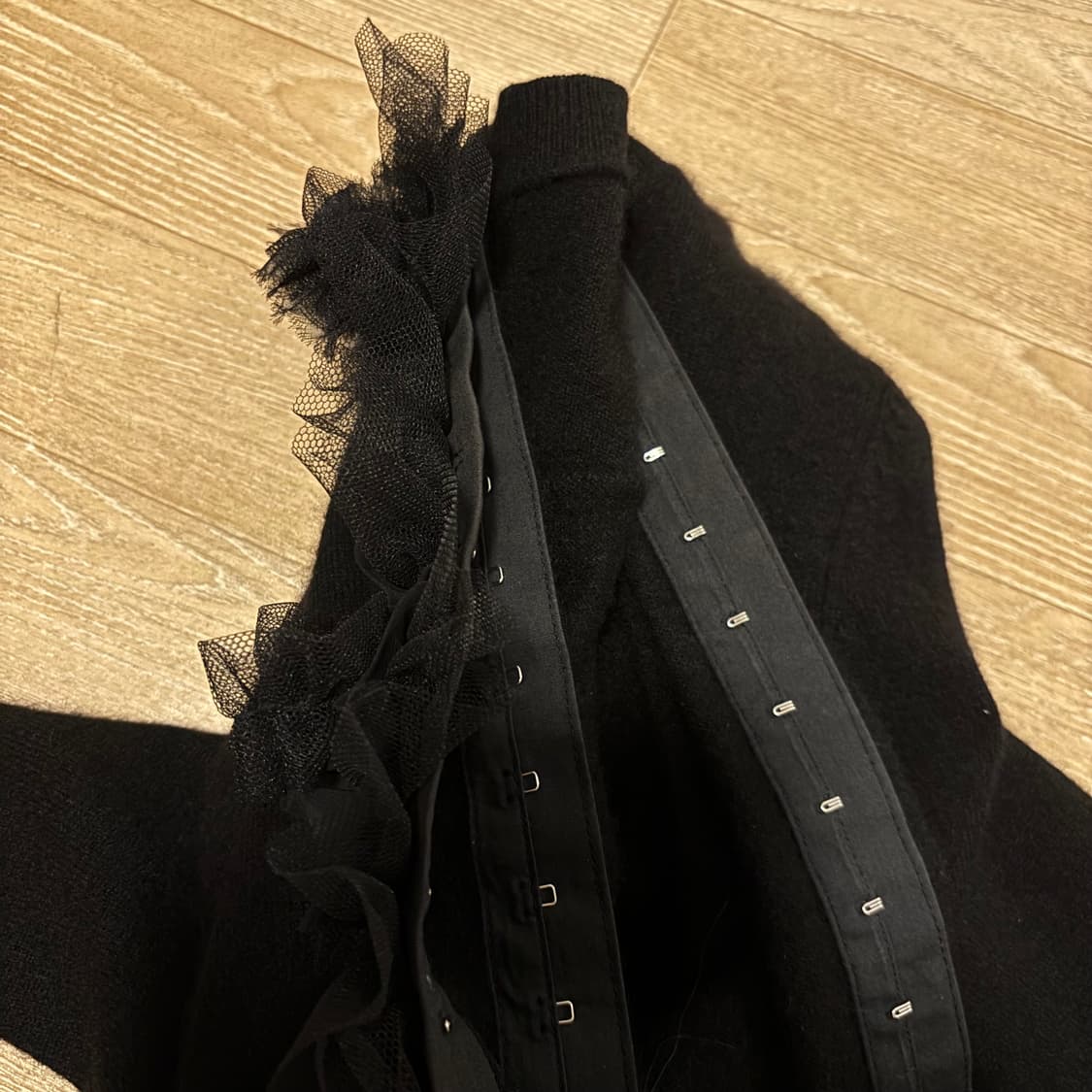 Comme des garcons 꼼데가르송 블랙 가디건 상품이미지3