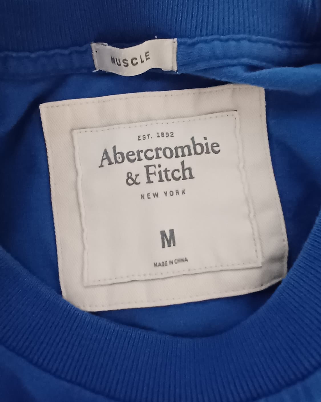 아베크롬비 레트로 티셔츠 Blue 상품이미지2