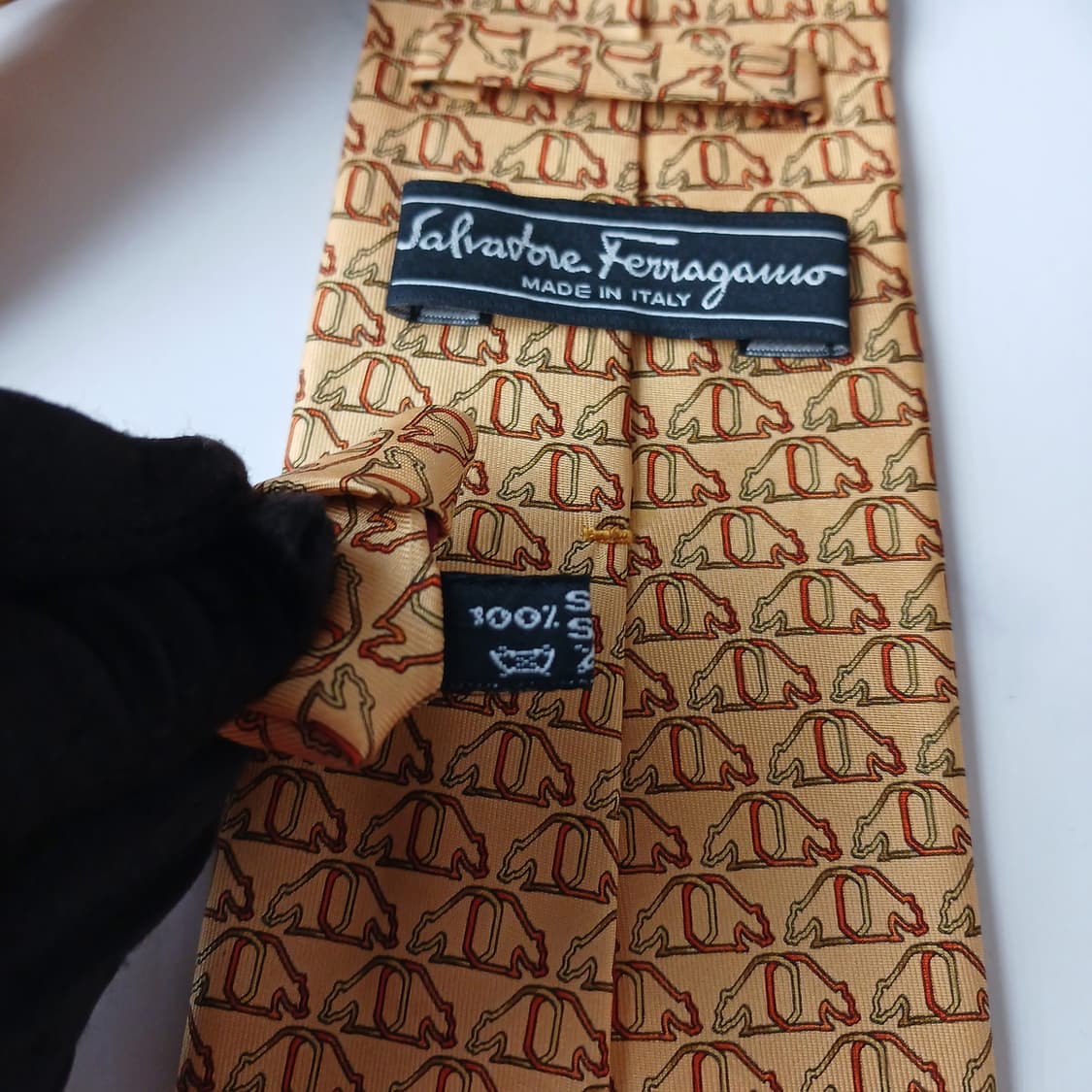 페라가모 실크 옐로우 간치니 넥타이 9.5cm A+~A등급 A19395
 상품이미지9