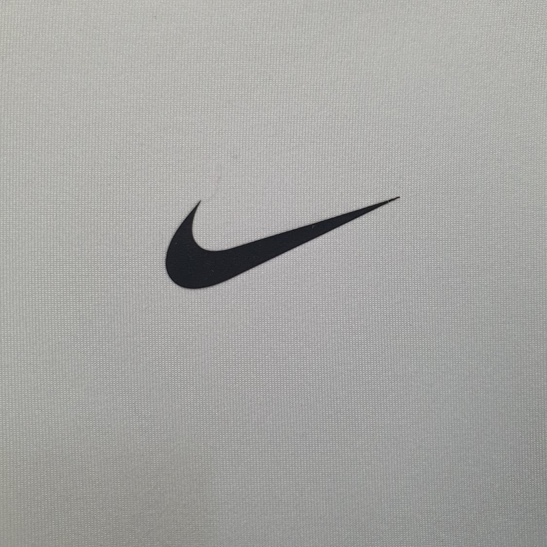 나이키 남성 스우시 드라이핏 긴팔티  상품이미지3