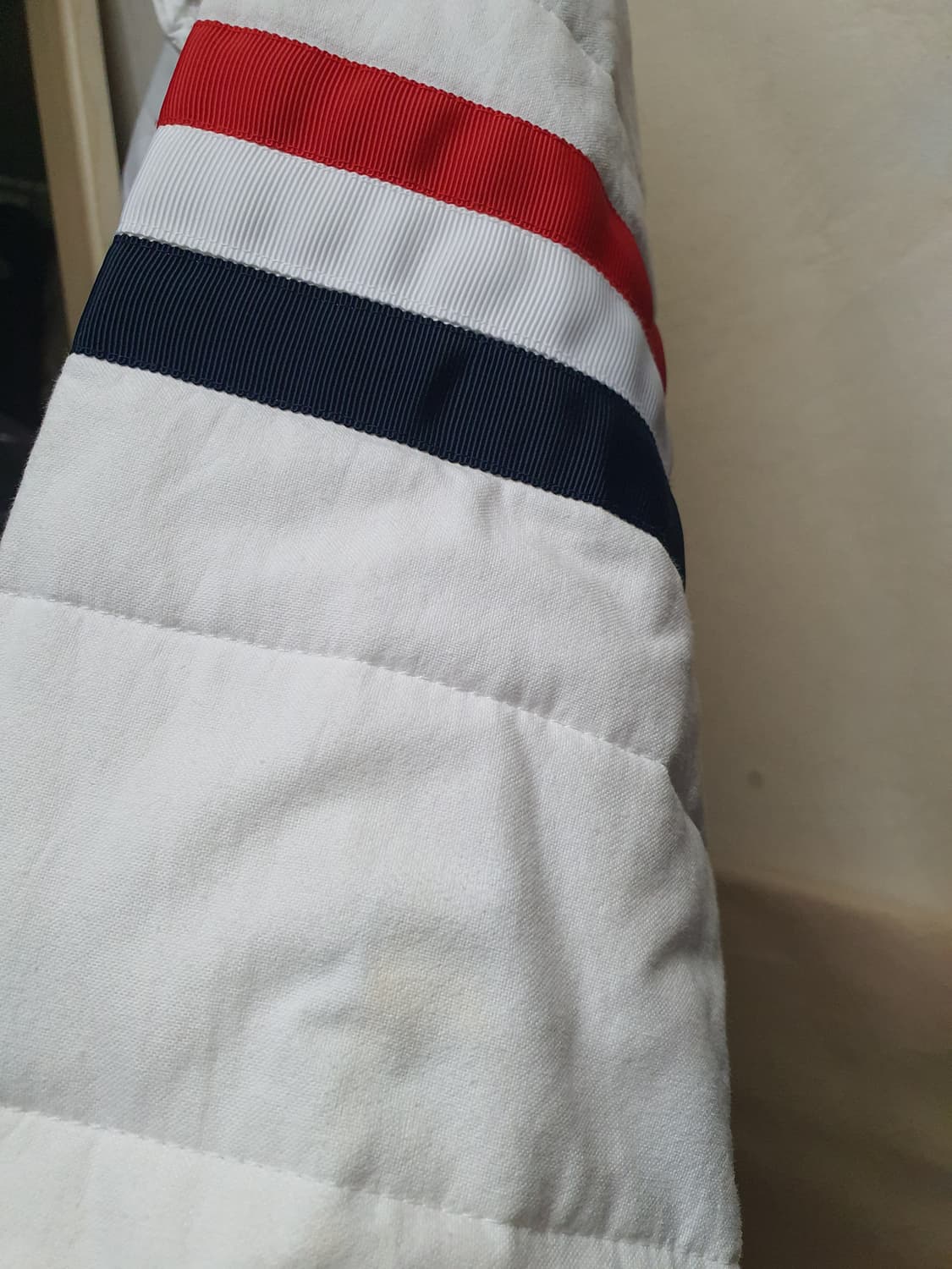 톰브라운 패딩 셔츠  상품이미지6