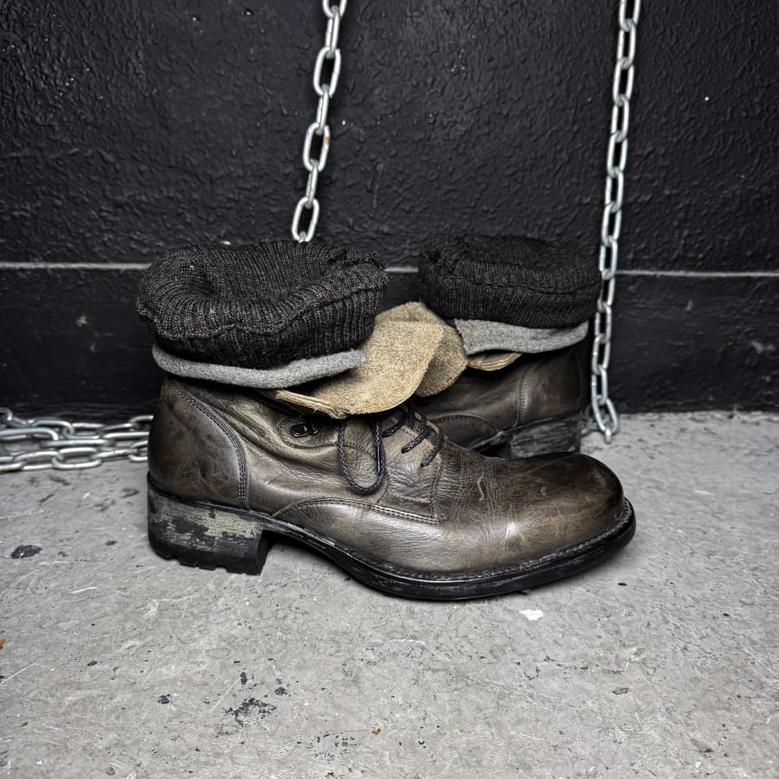 alfredoBANNISTER – Leather Boots 상품이미지5