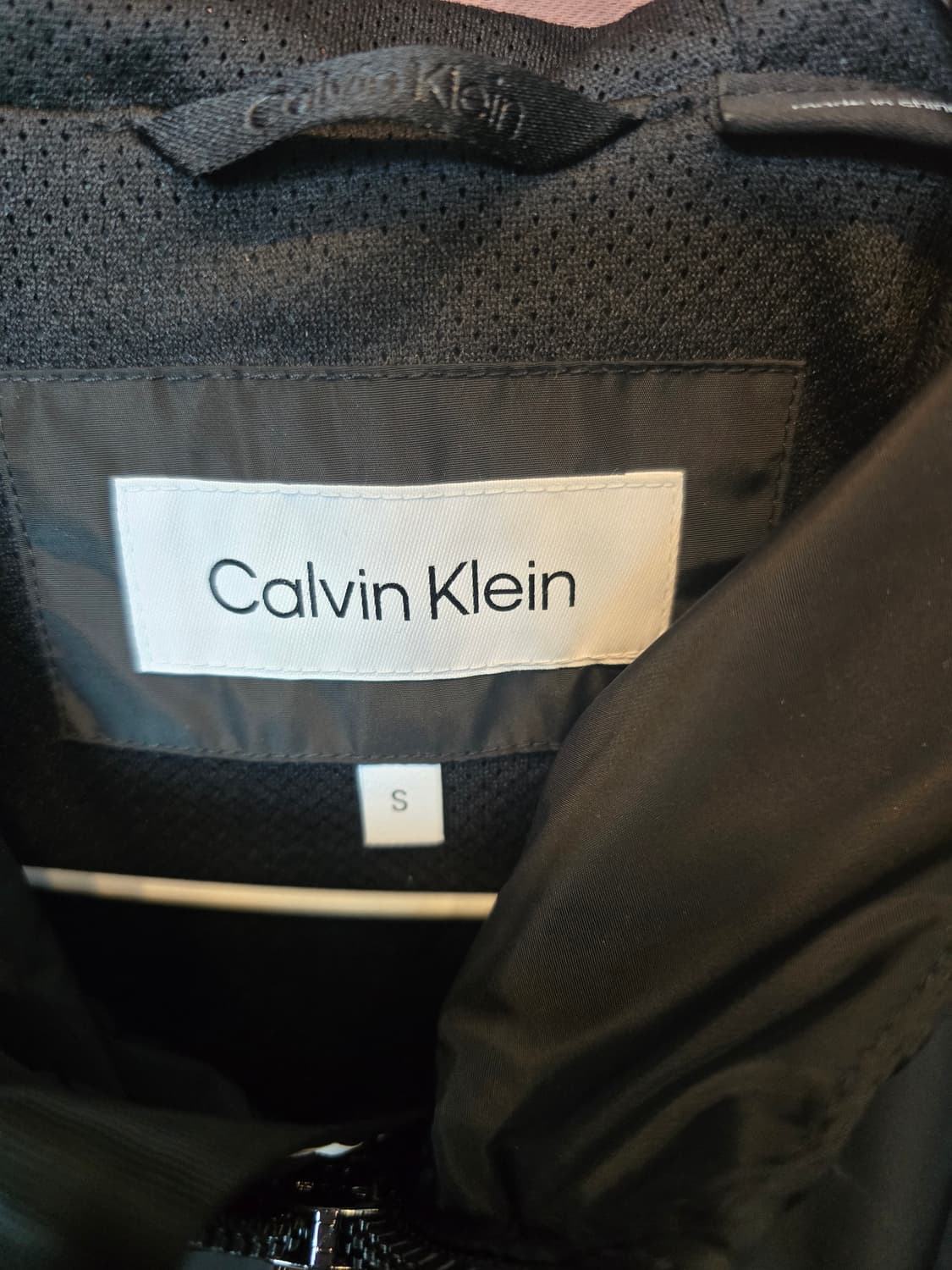 캘빈클라인 바람막이 점퍼 상품이미지2