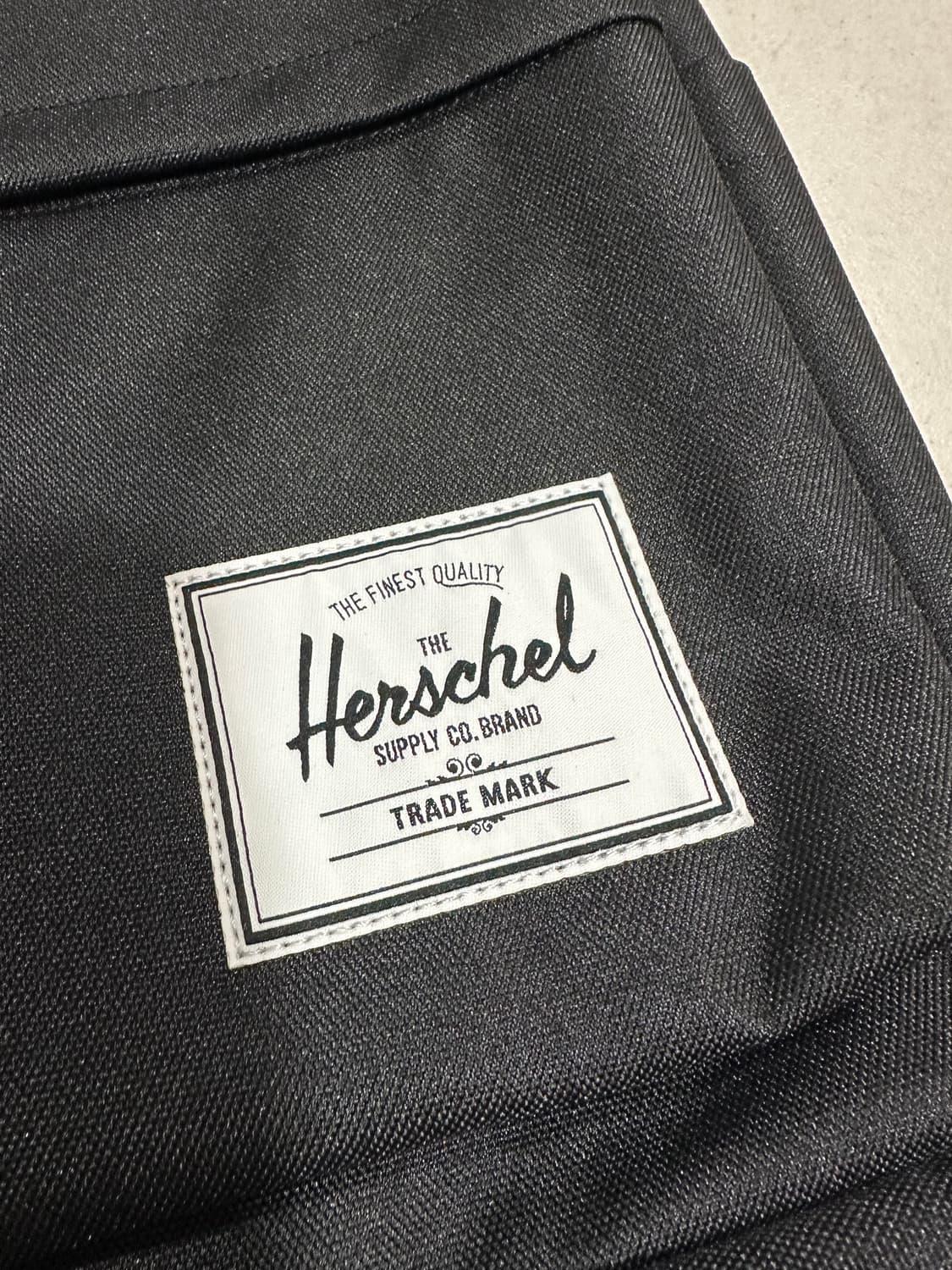 HERSCHEL SUPPLY 클래식 우븐 XL 백팩 블랙 새상품 상품이미지5