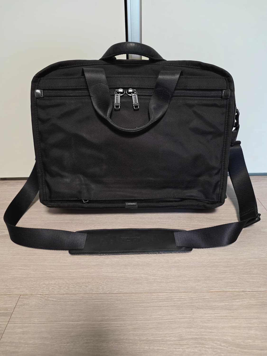 투미(TUMI) Alpha Essential Brief Laptop  상품이미지4