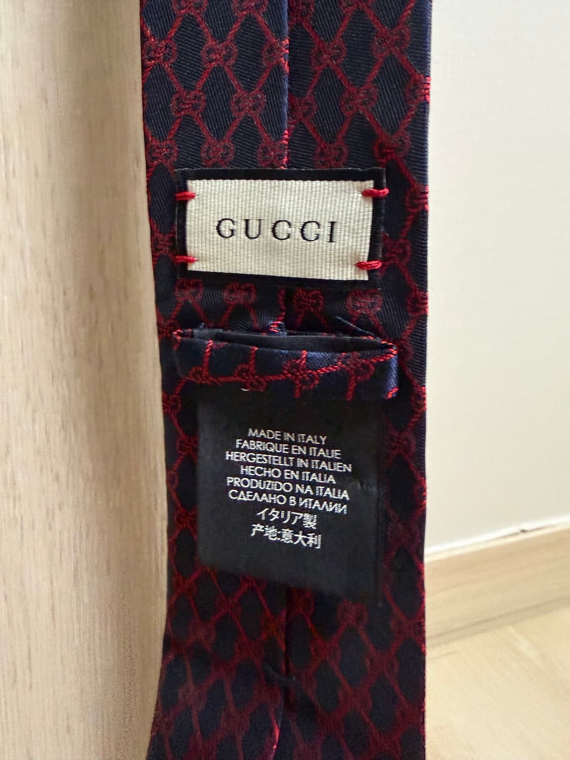 구찌 넥타이 상품이미지3