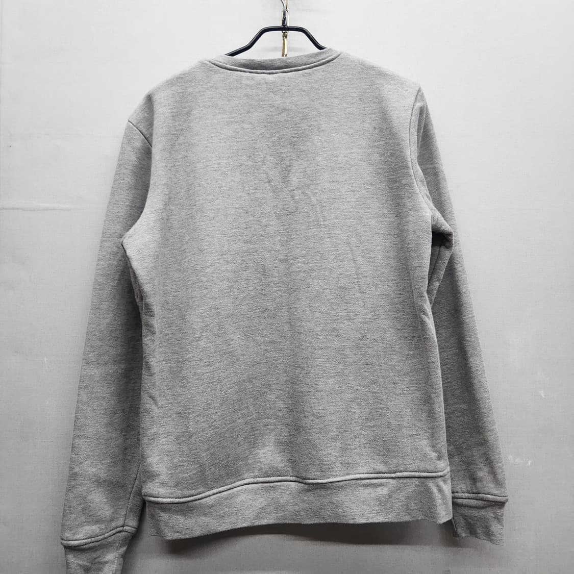 뉴에라 빅로고 자수 주머니 디테일 맨투맨 L 상품이미지4