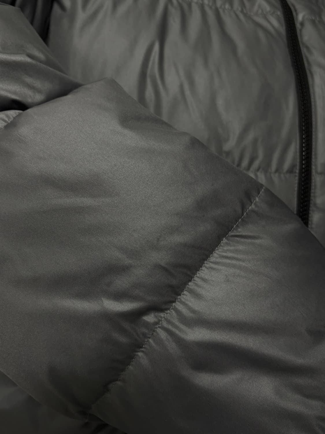 마뗑킴 빅포켓 숏 다운 점퍼 패딩 그레이 상품이미지3