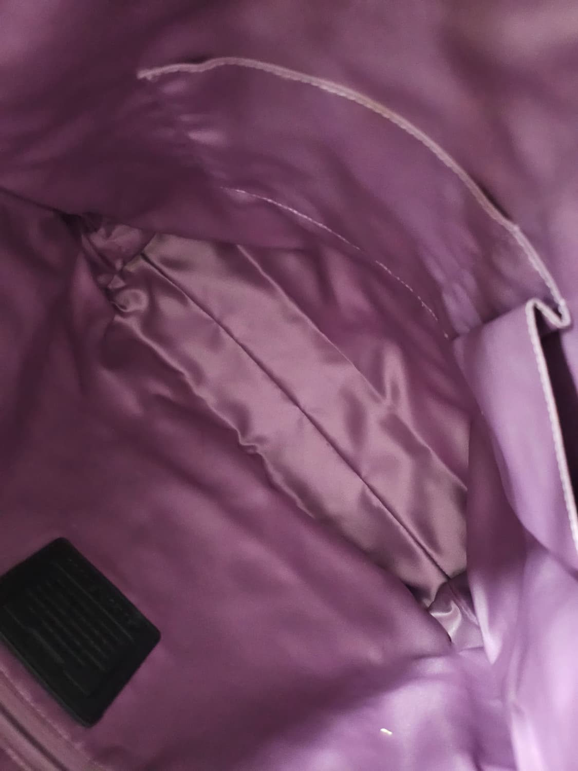 코치 가죽 블랙 로고 패턴 쇼퍼백 상품이미지9