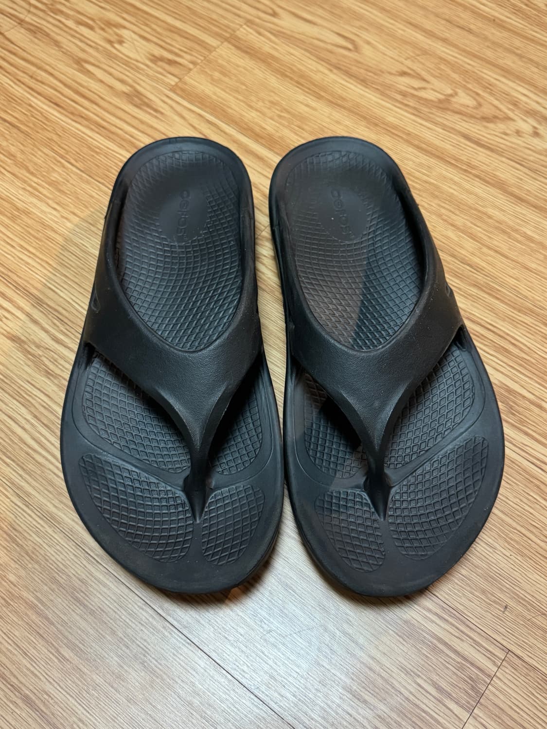 우포스 쪼리 블랙 270 상품이미지1