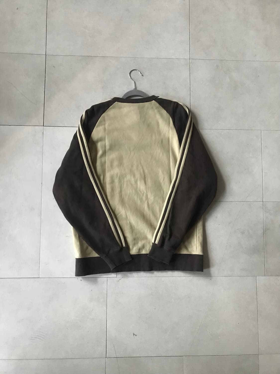 아디다스 베이지 브라운 00s 나그랑 맨투맨 상품이미지7