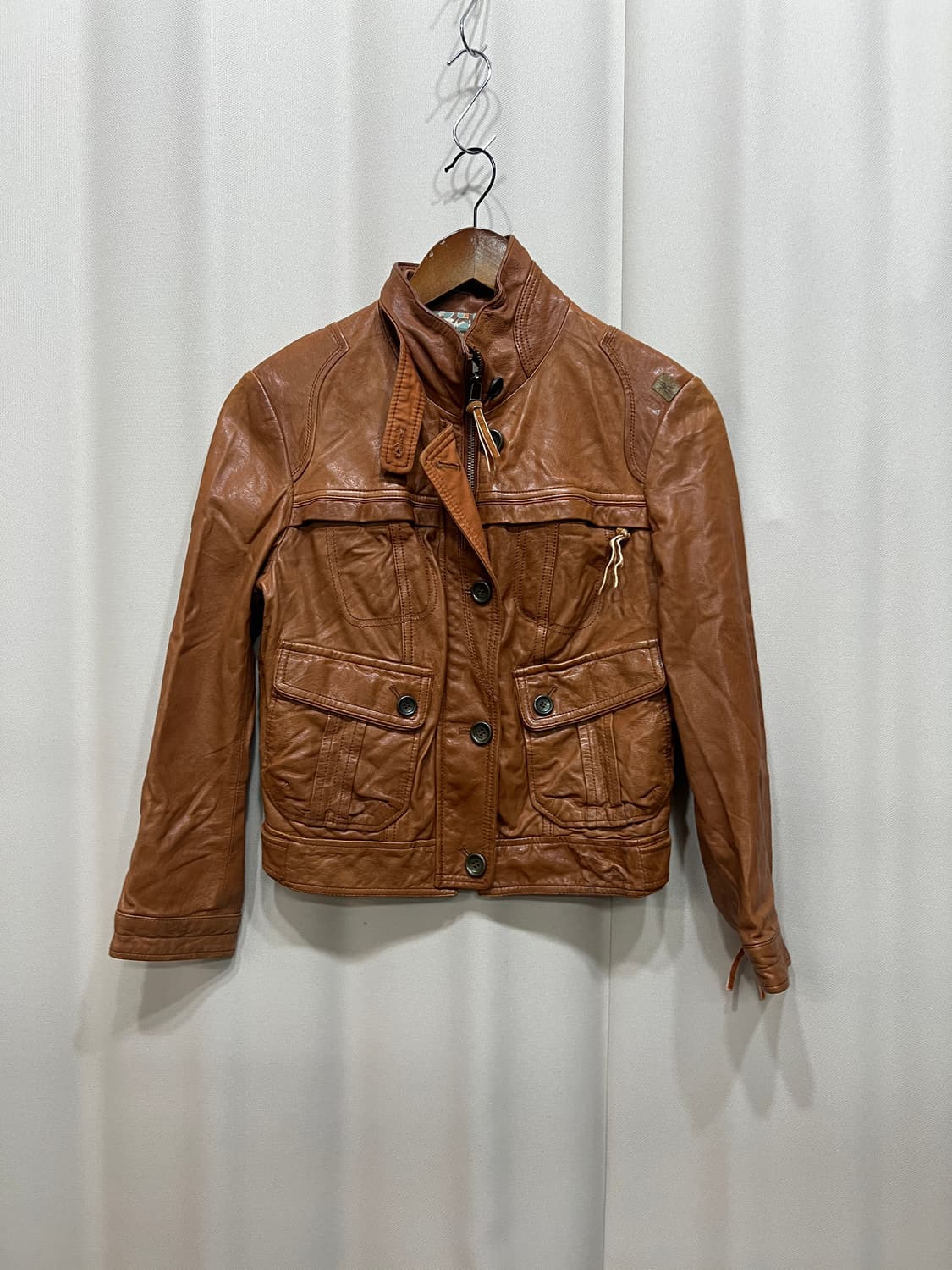 써스데이아일랜드 양가죽 라이더 자켓 상품이미지3