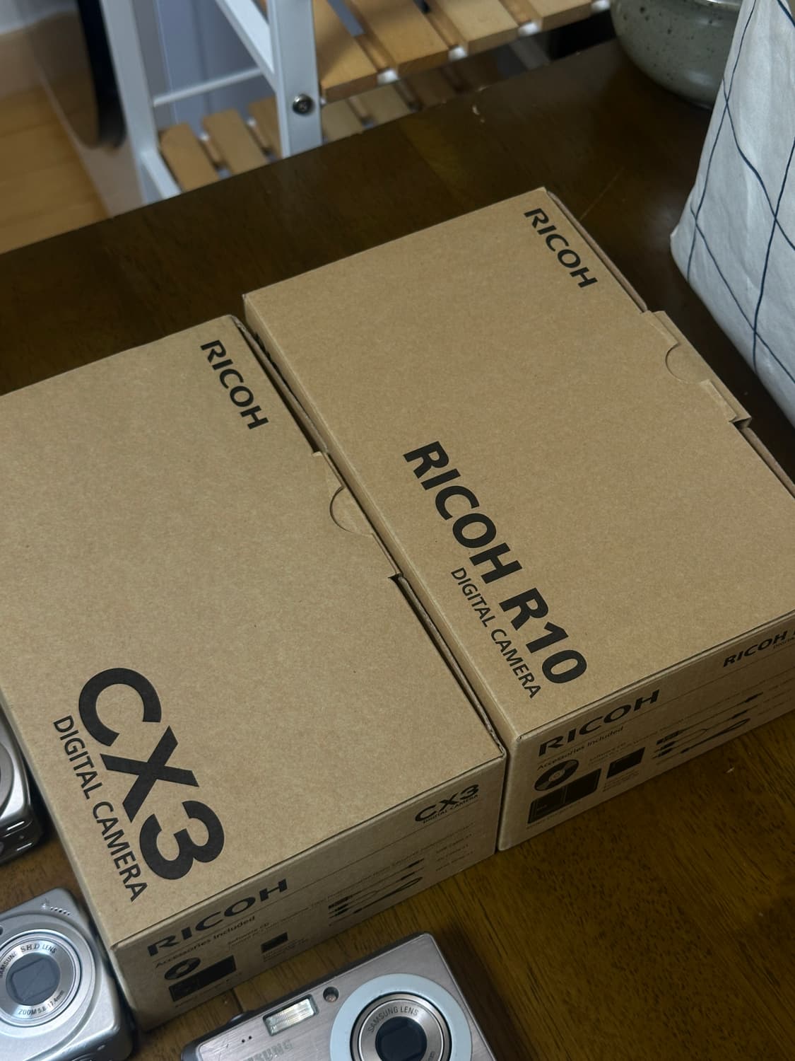 달린홈 님 전용 구매_RICOH R10 상품이미지1