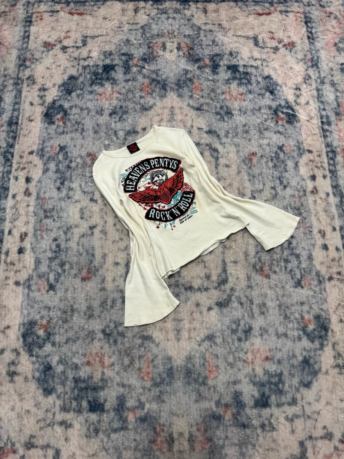 Pentys y2k patch flare sleeve top 상품이미지1