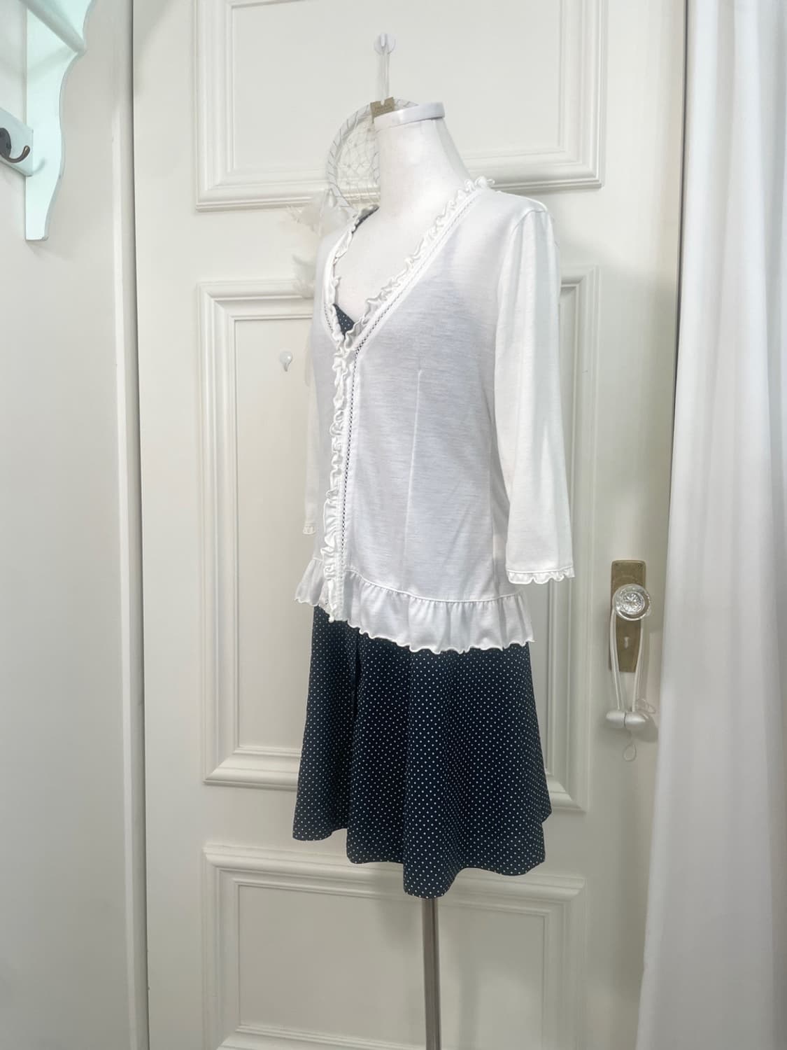 white ruffle point cotton cardigan 상품이미지3