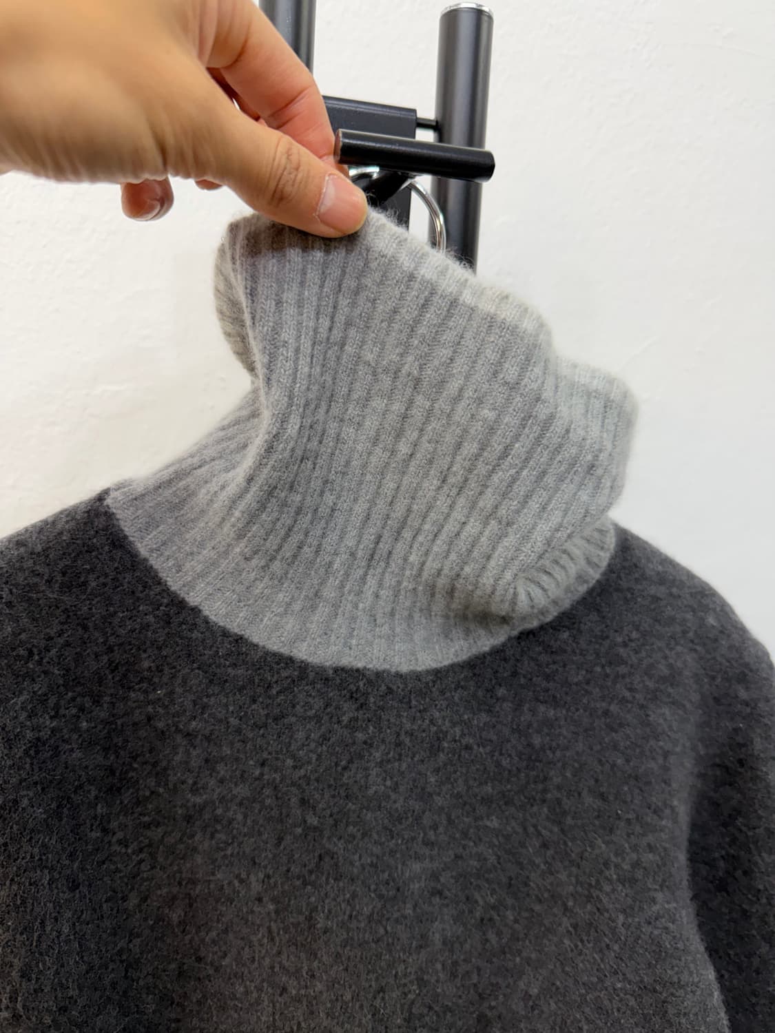 정품) 비앙카 이태리 캐시미어 터틀넥 니트 55 상품이미지4