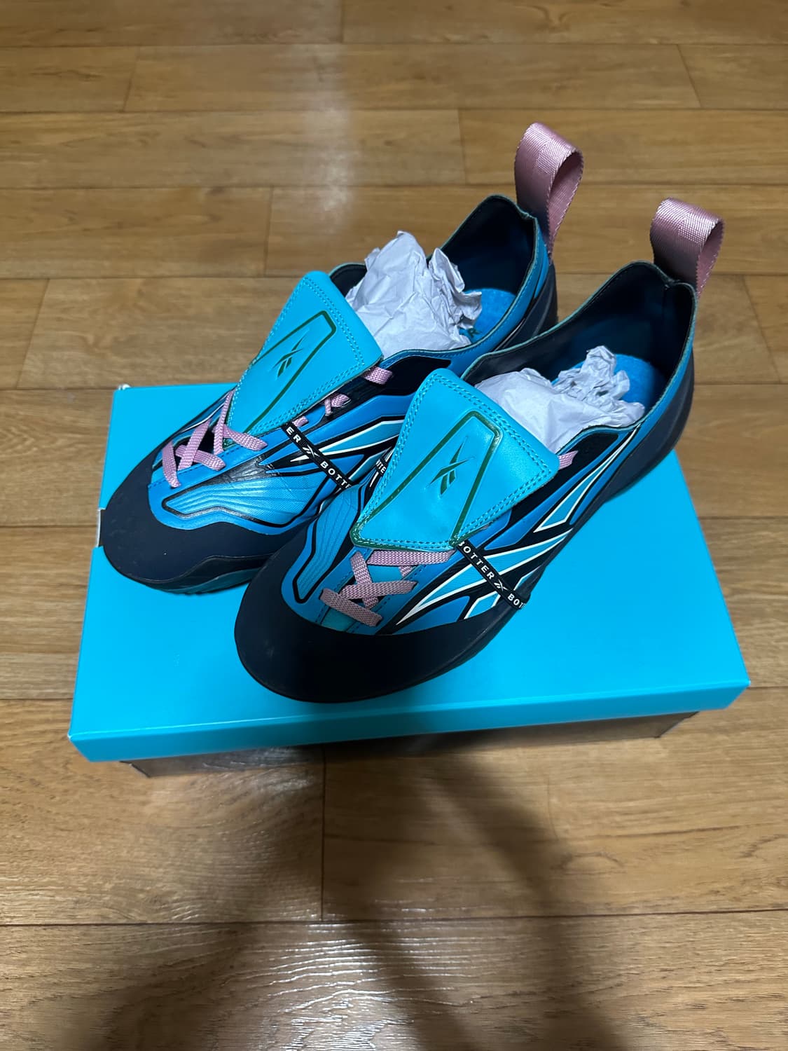 리복 X Botter Energia Bo Kets 260 상품이미지1