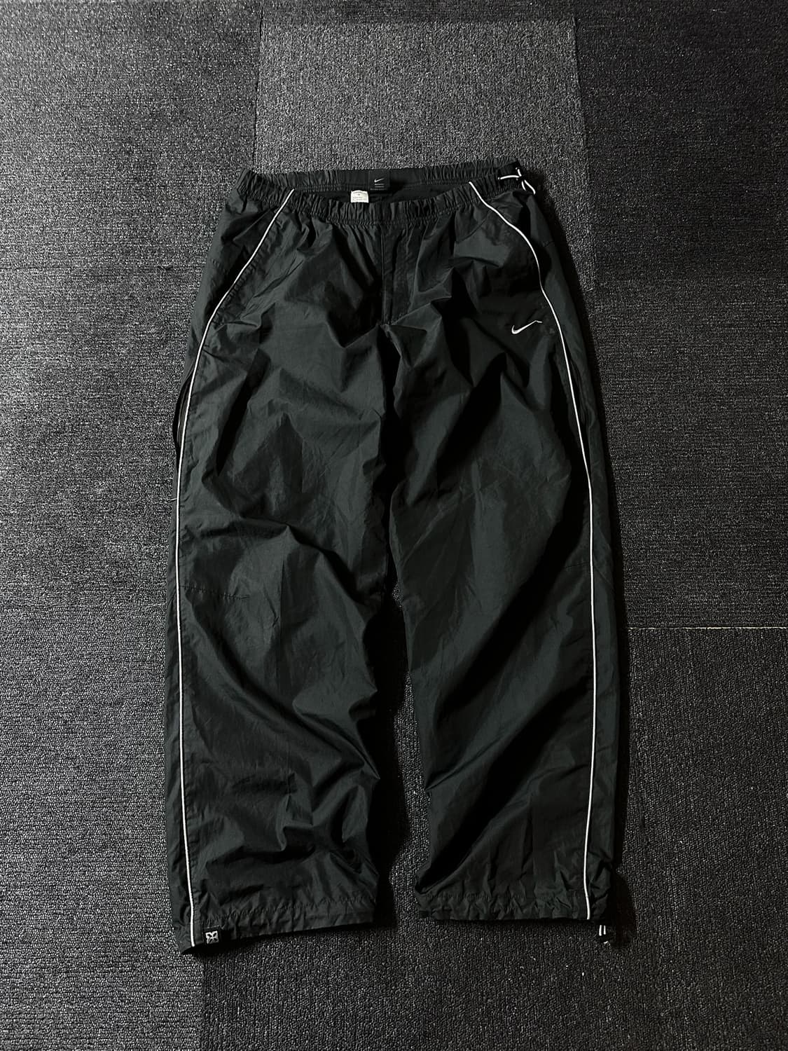 나이키 Clima-FIT 화이트 파이핑 윈드브레이커 팬츠 상품이미지1