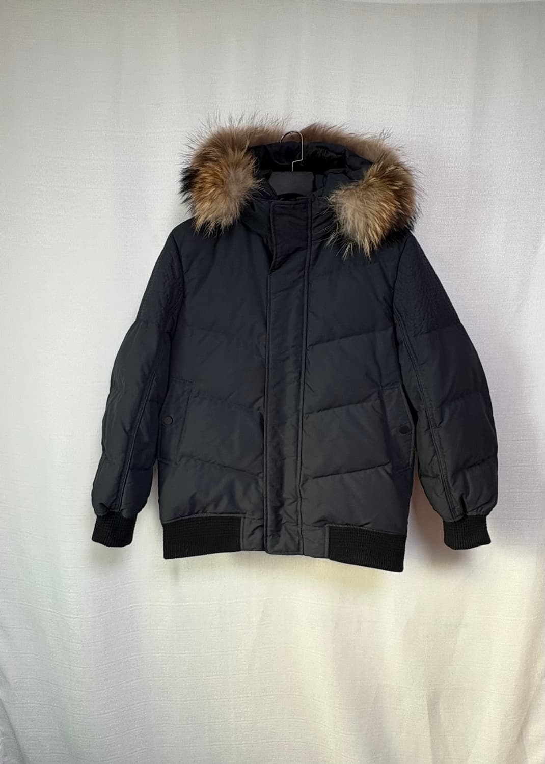 리버클래시리얼라쿤패딩 상품이미지1