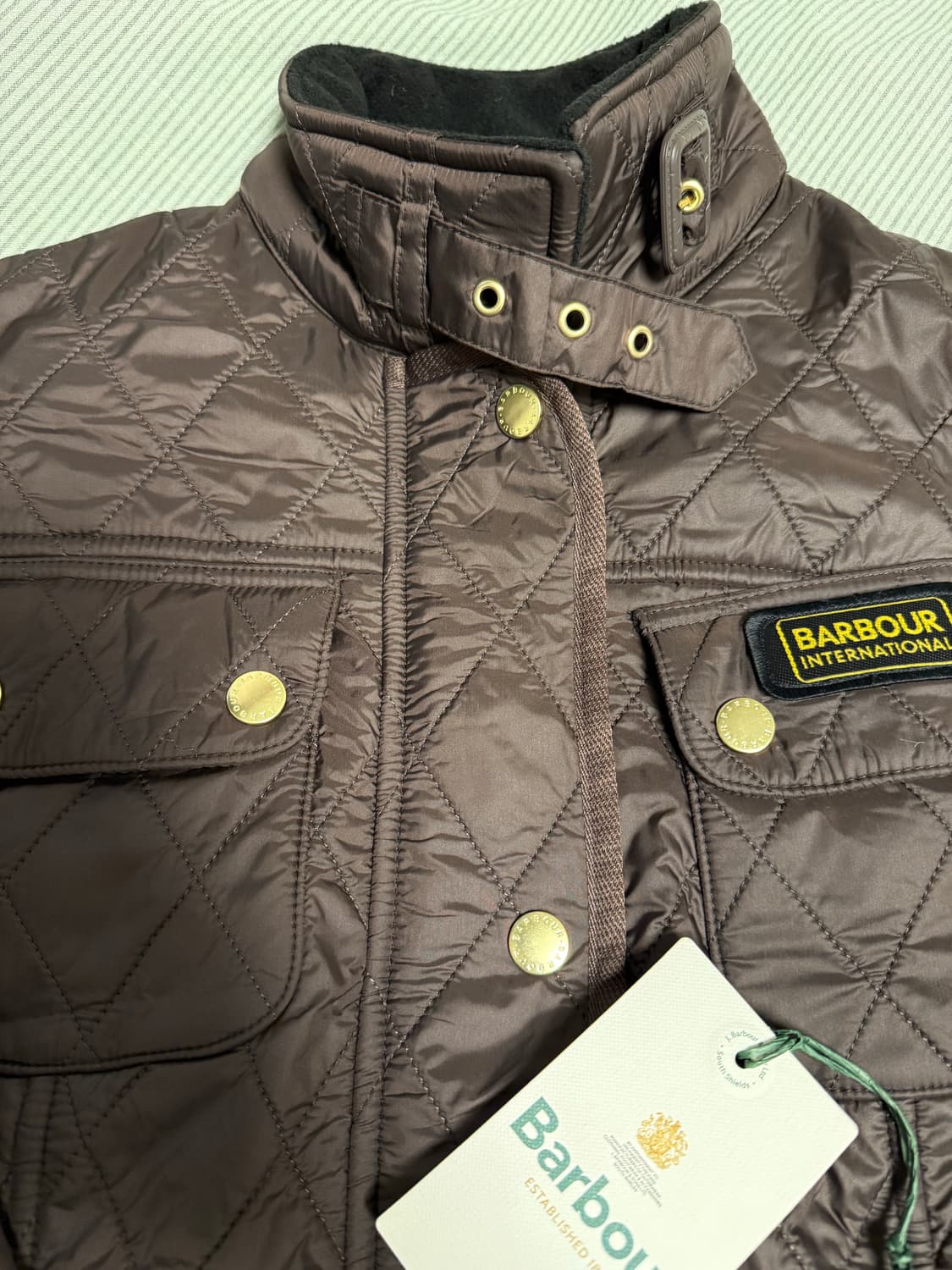 바버 인터네셔눌 폴라퀼팅 자켓 브라운 상품이미지2