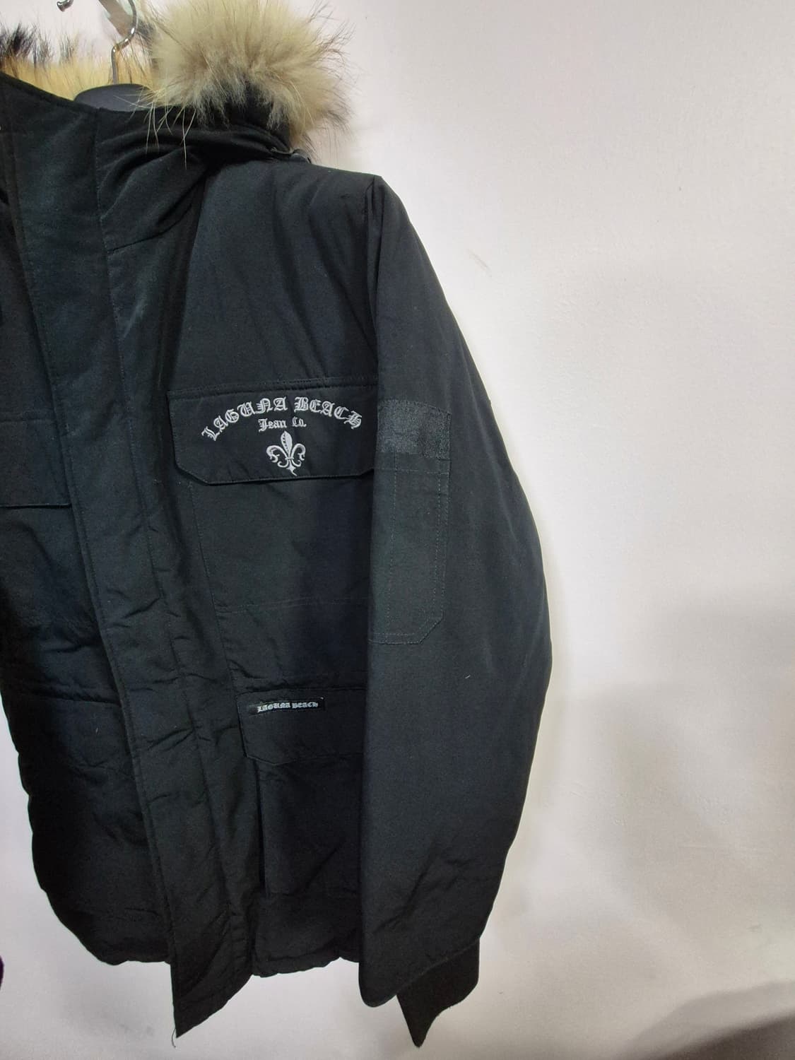 라구나비치 블랙 후드 패딩 점퍼 상품이미지6