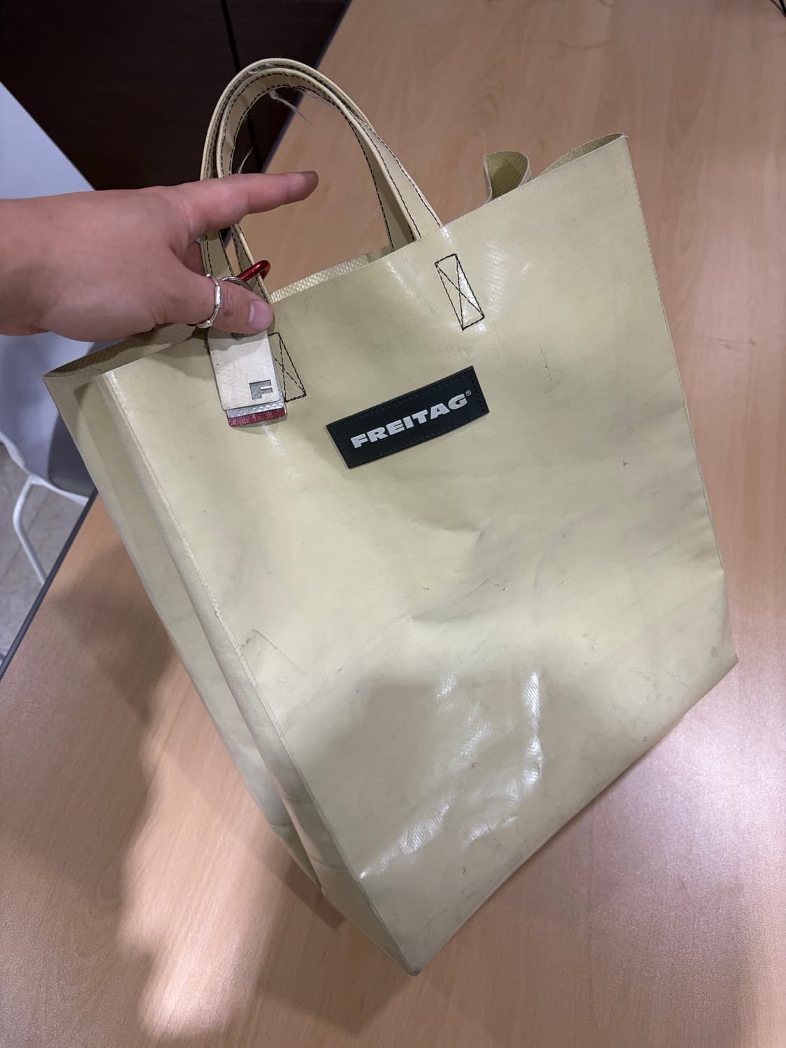 프라이탁 마이애미 바이스 쇼퍼백 베이지 바닐라 토트백 상품이미지4