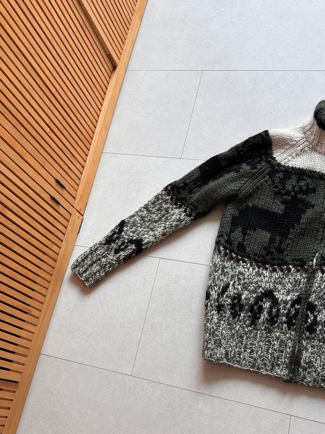 100프로 울 핸드메이드 코위찬 집업 가디건 M 상품이미지3