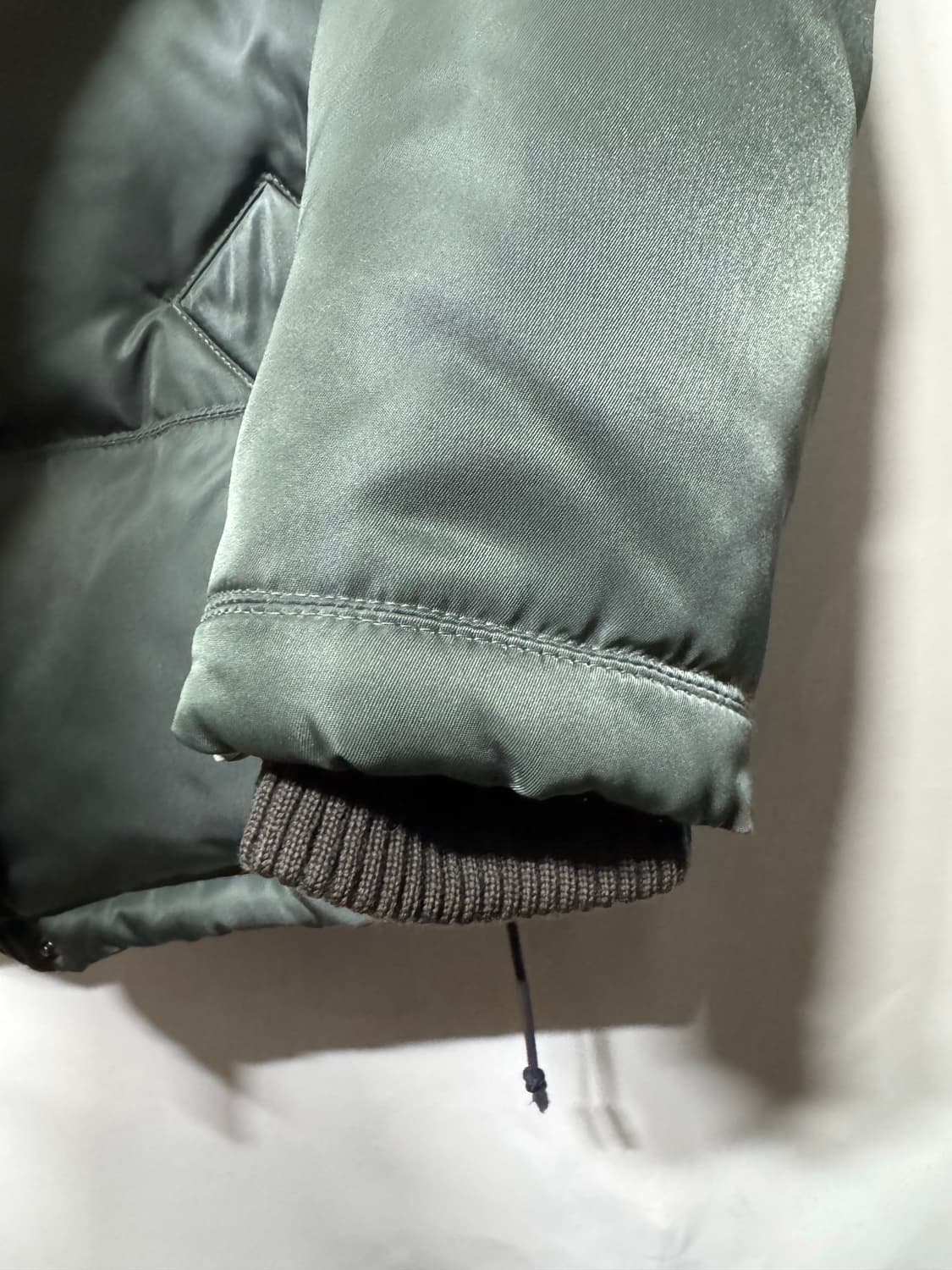 40 구찌 여성 빈티지 푸퍼 패딩 상품이미지3