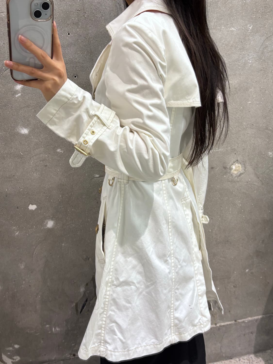 Burberry 버버리 블루라벨 화이트 코튼 벨티드 코트 상품이미지2