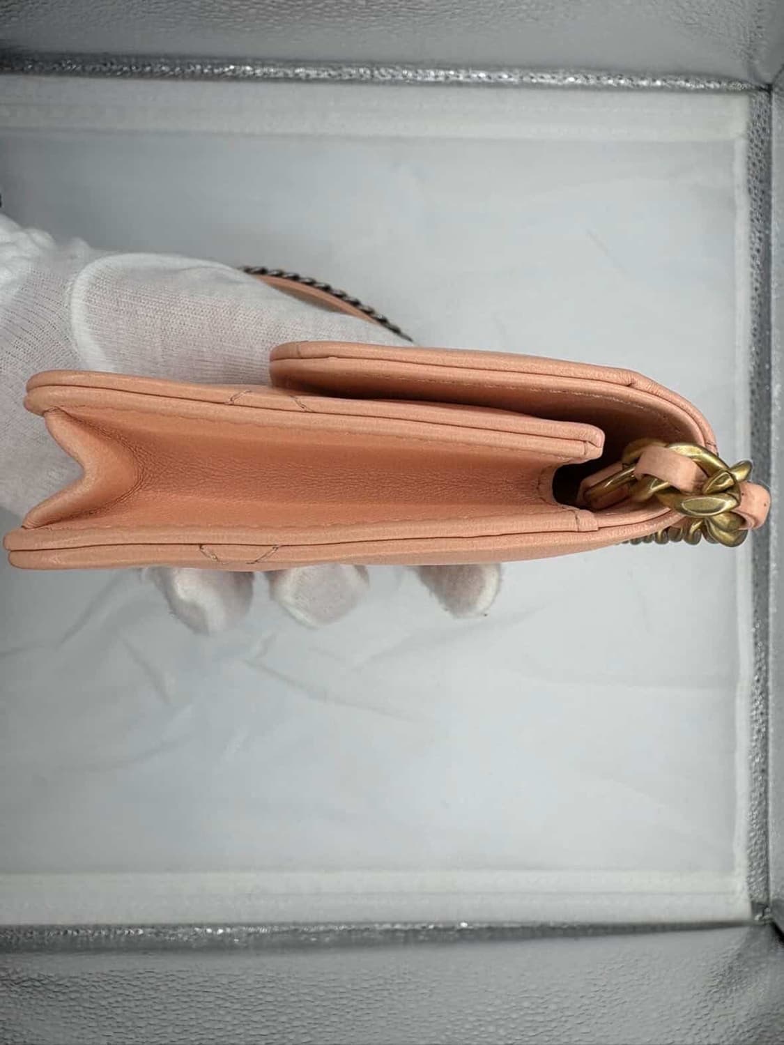 샤넬 19 플랩 체인 카드지갑 상품이미지5