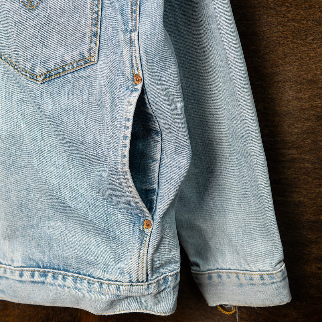 [100] 00s 리바이스 유럽 70511 데님 트러커 자켓  상품이미지3