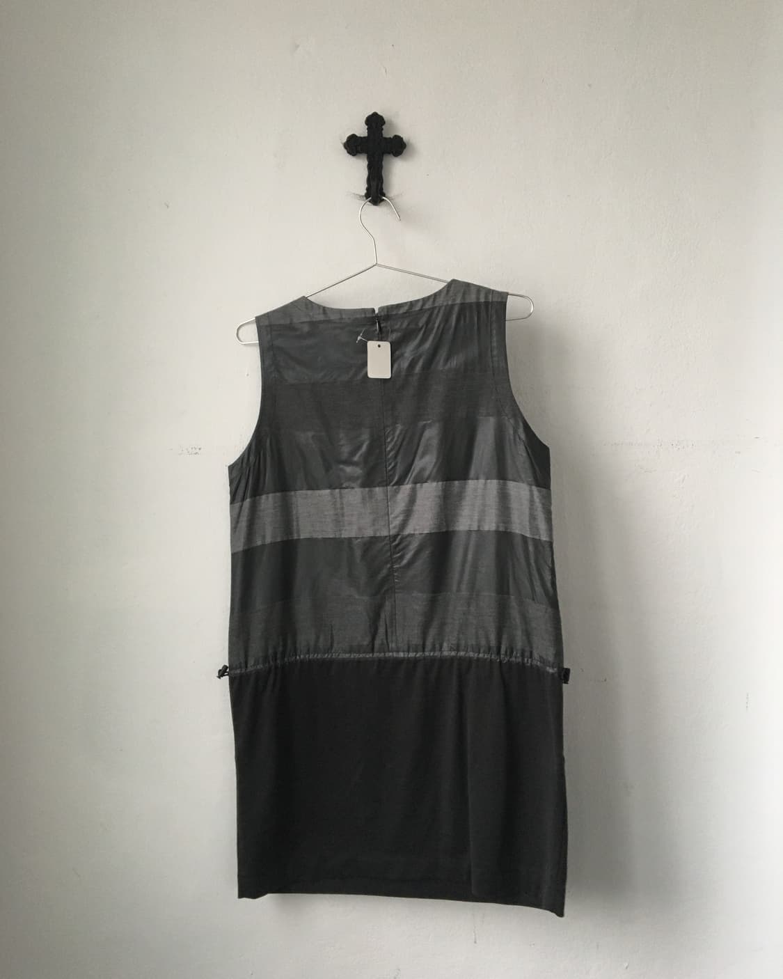 Glossy stripe pattern point onepiece 상품이미지3