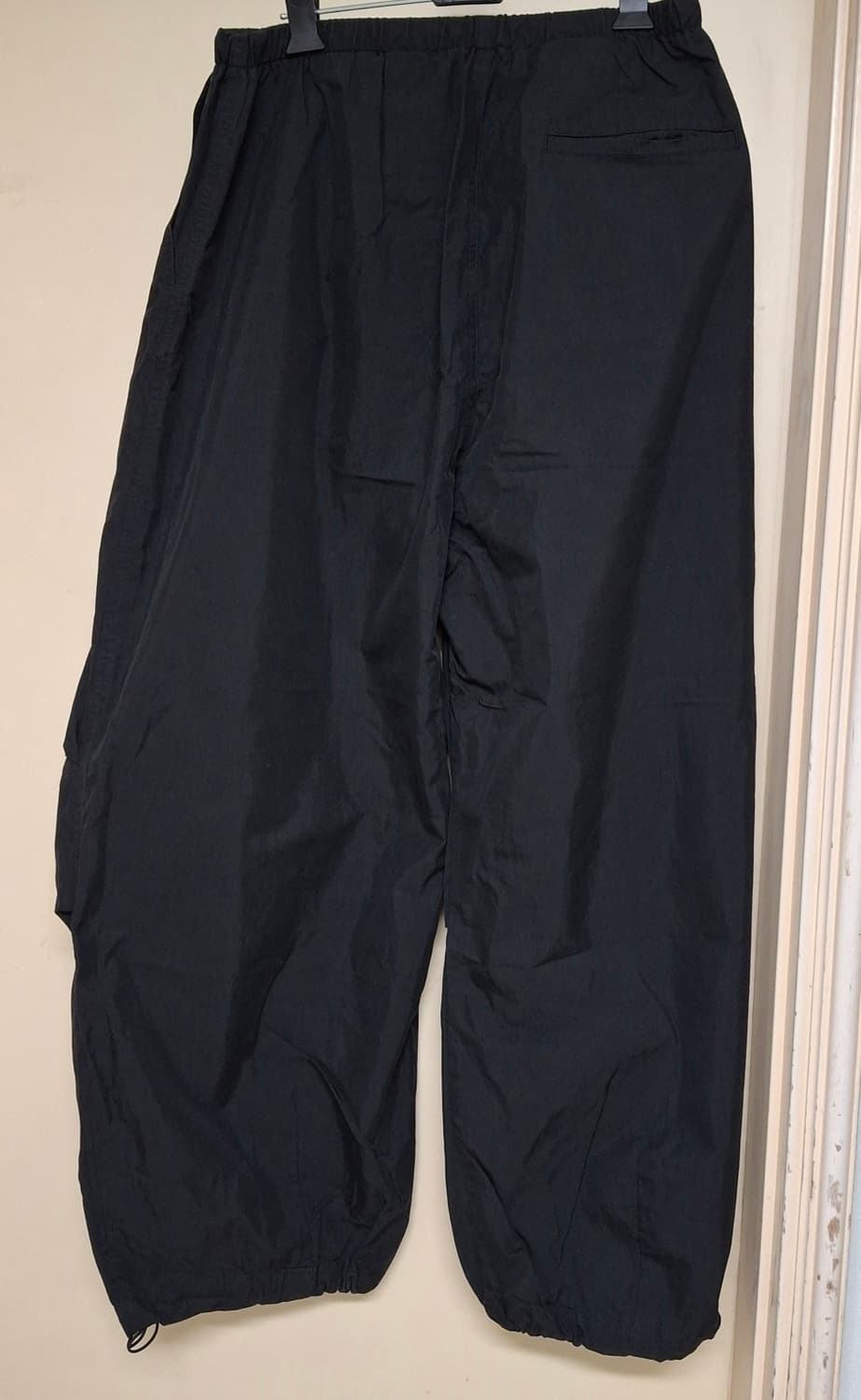 [L] 아모멘토 25ss 드로우스트링 와이드 퍼티그 팬츠 블랙 amome 상품이미지9